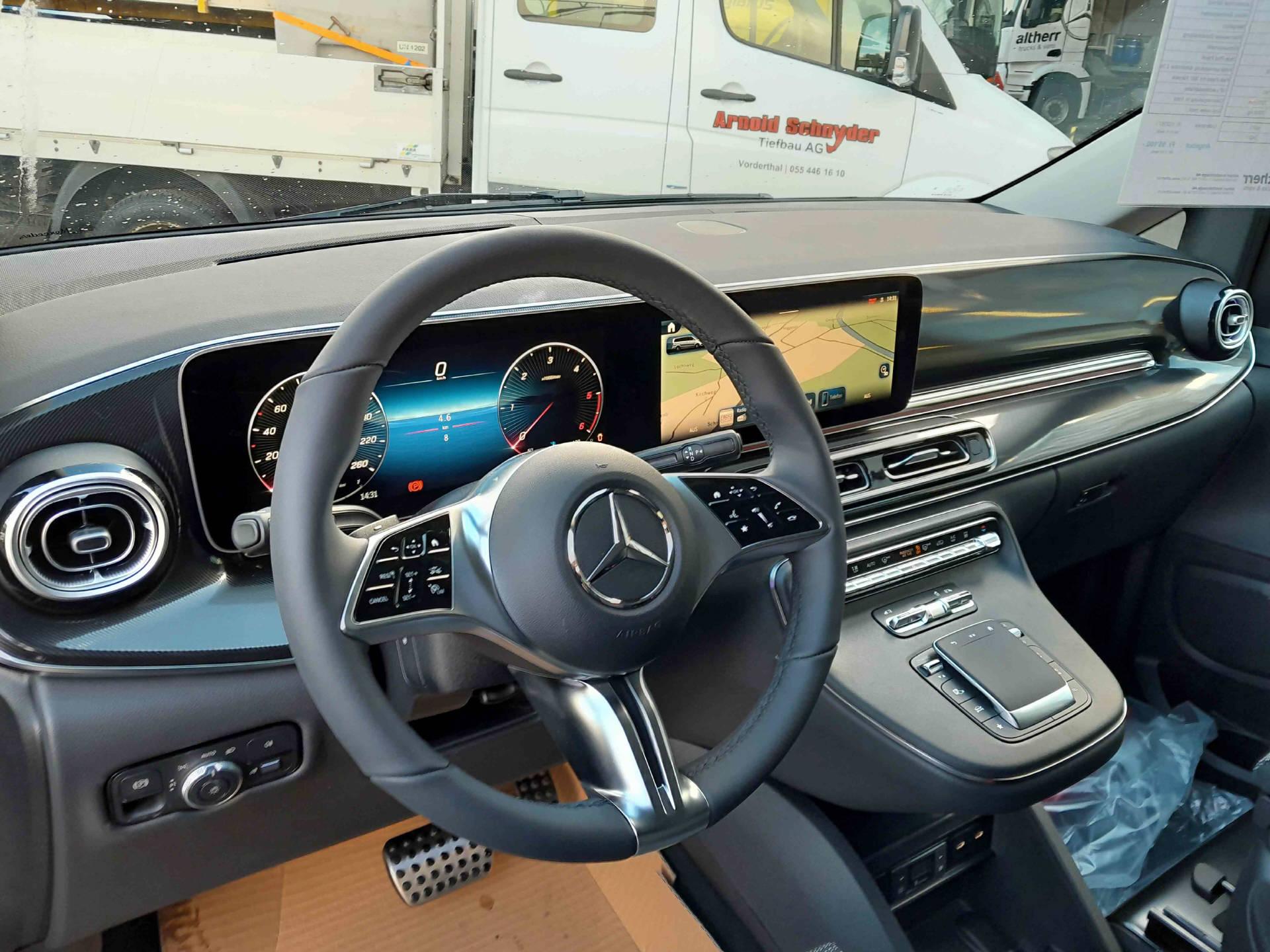 MERCEDES-BENZ V 250d Style L 4x4-image-8