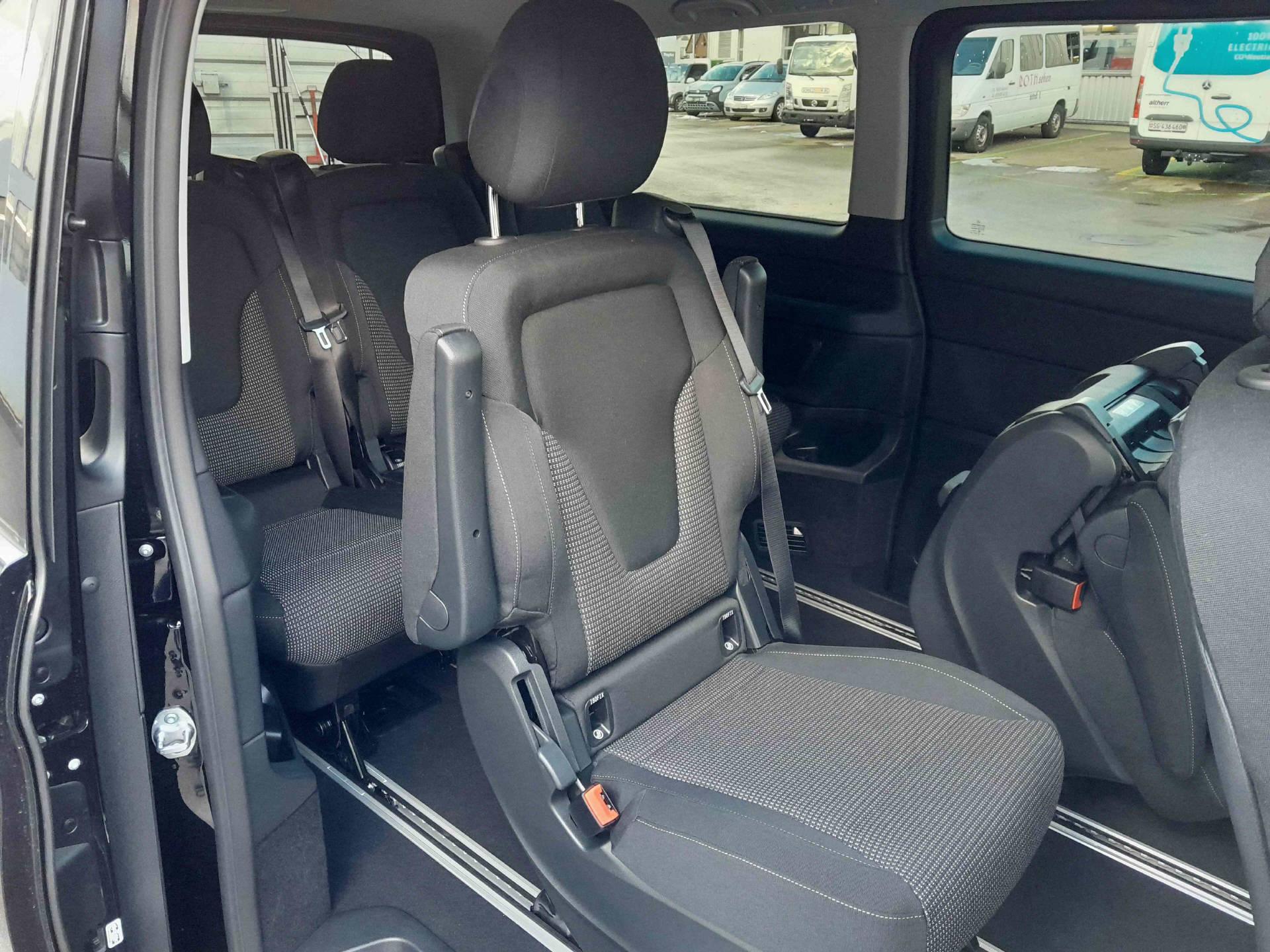 MERCEDES-BENZ V 250d Style L 4x4-image-14