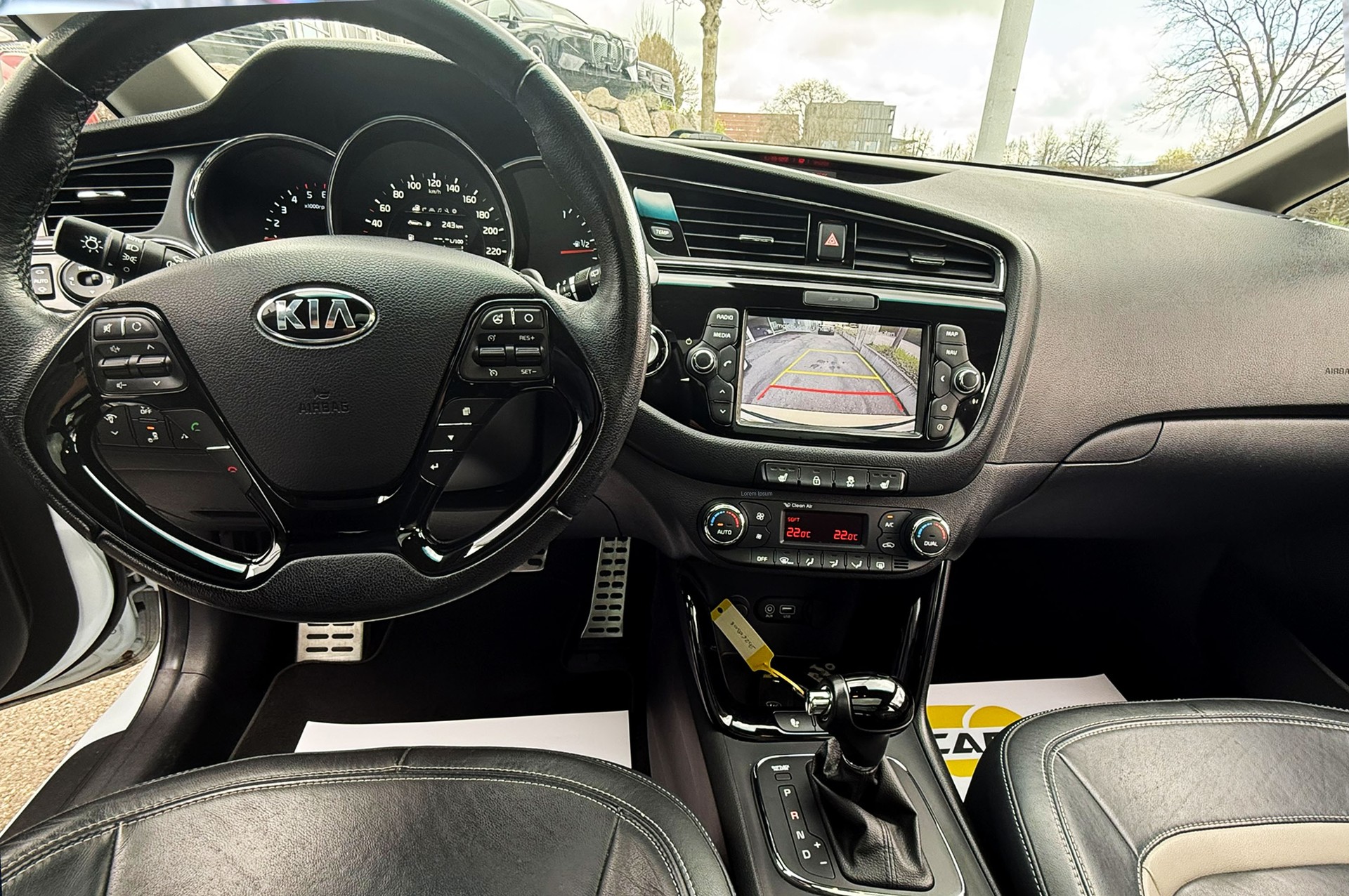 KIA Cee'd Sportswagon 1.6 CRDi Style DCT-image-12