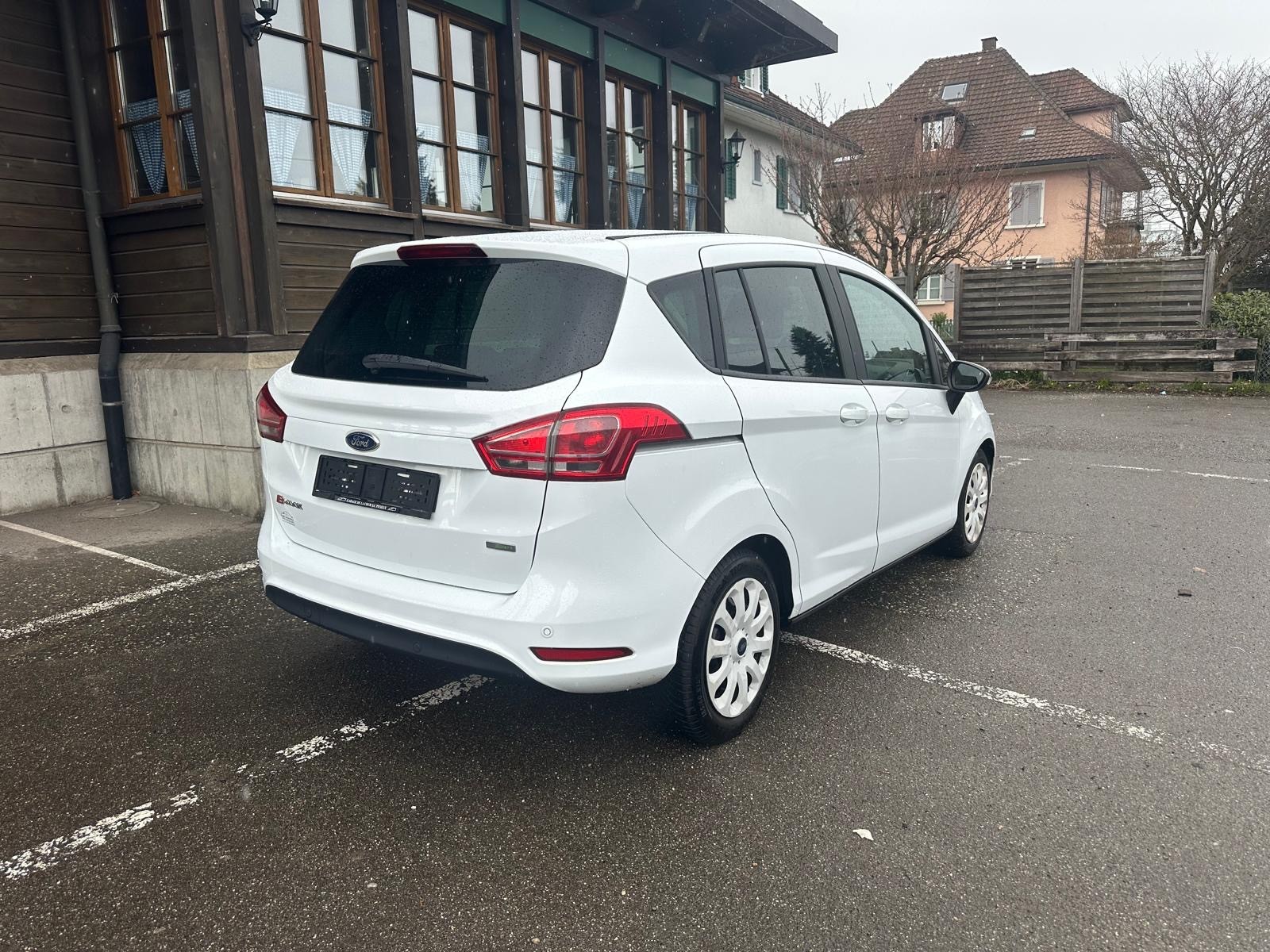 FORD B-Max 1.0 SCTi Trend-image-2