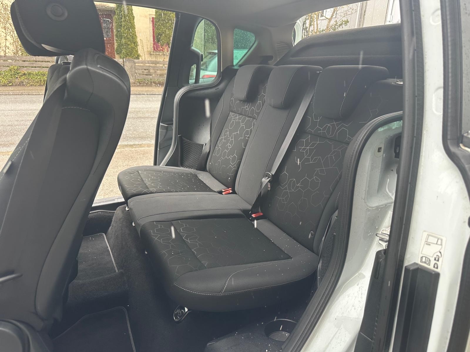 FORD B-Max 1.0 SCTi Trend-image-10
