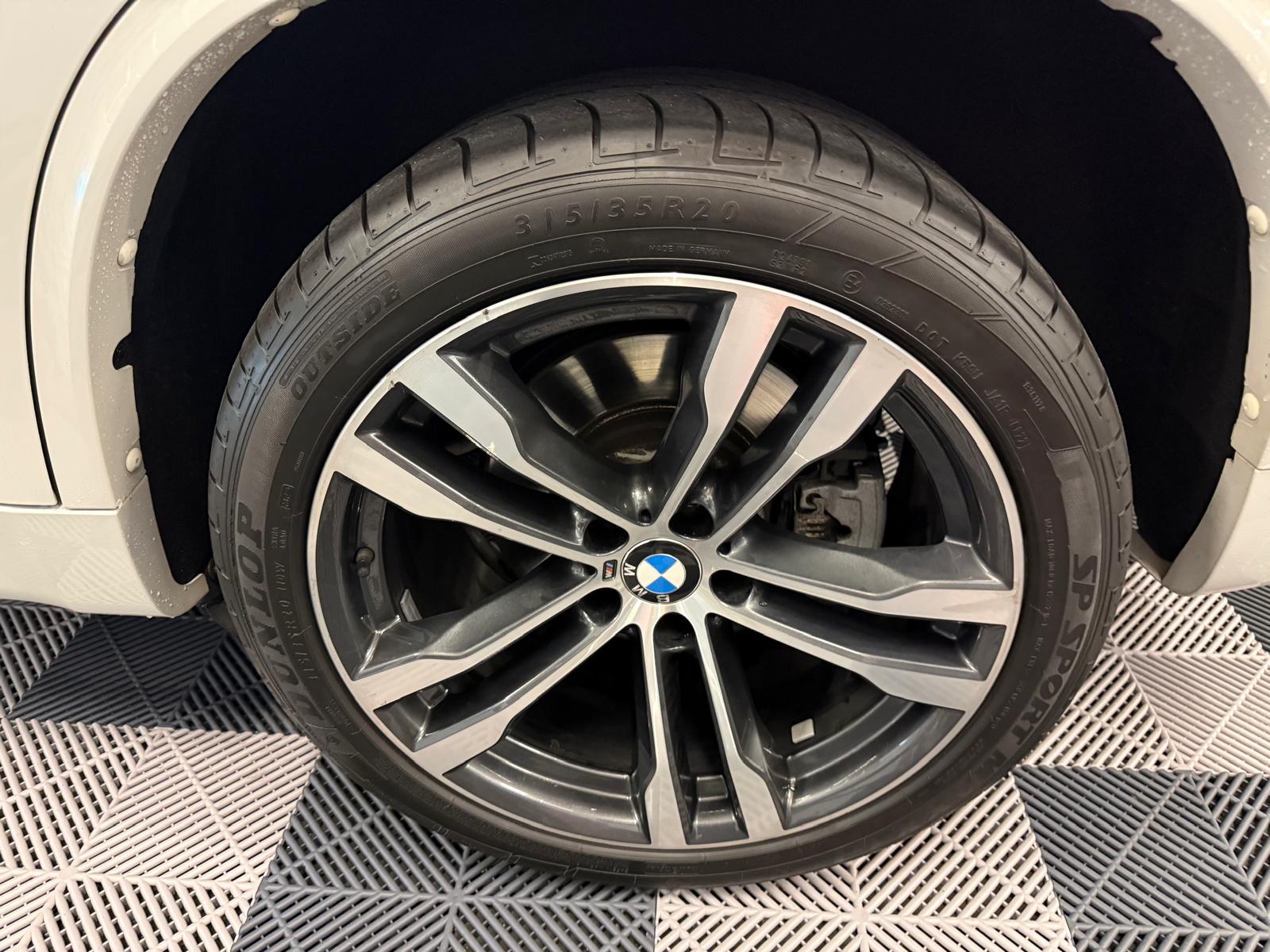 BMW X5 xDrive M50d Steptronic-image-29