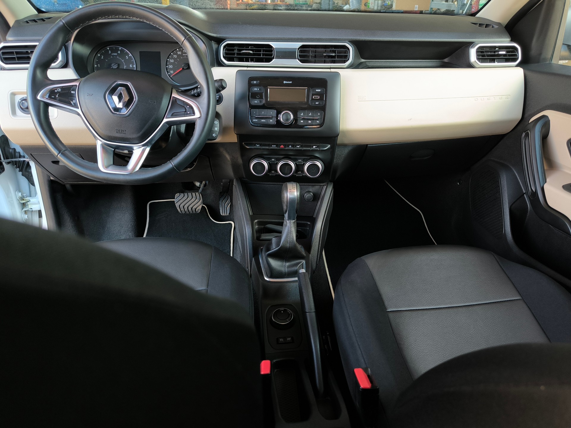 DACIA Renault Duster Prestige 4x4-image-5