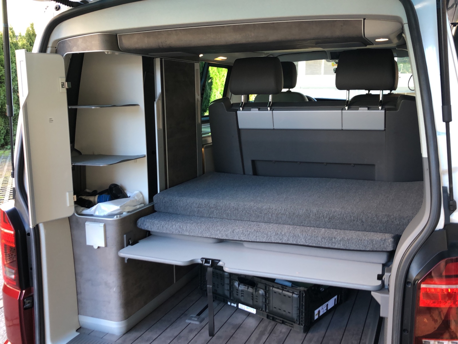 VW T6.1 California 2.0 Bi-TDI Ocean Liberty 4Motion DSG-image-14