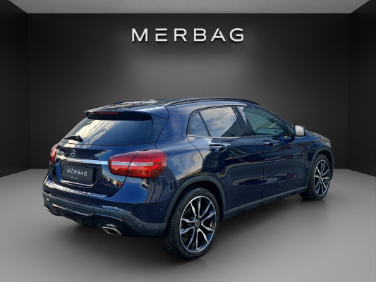 MERCEDES-BENZ GLA 200 Night Star-image-3