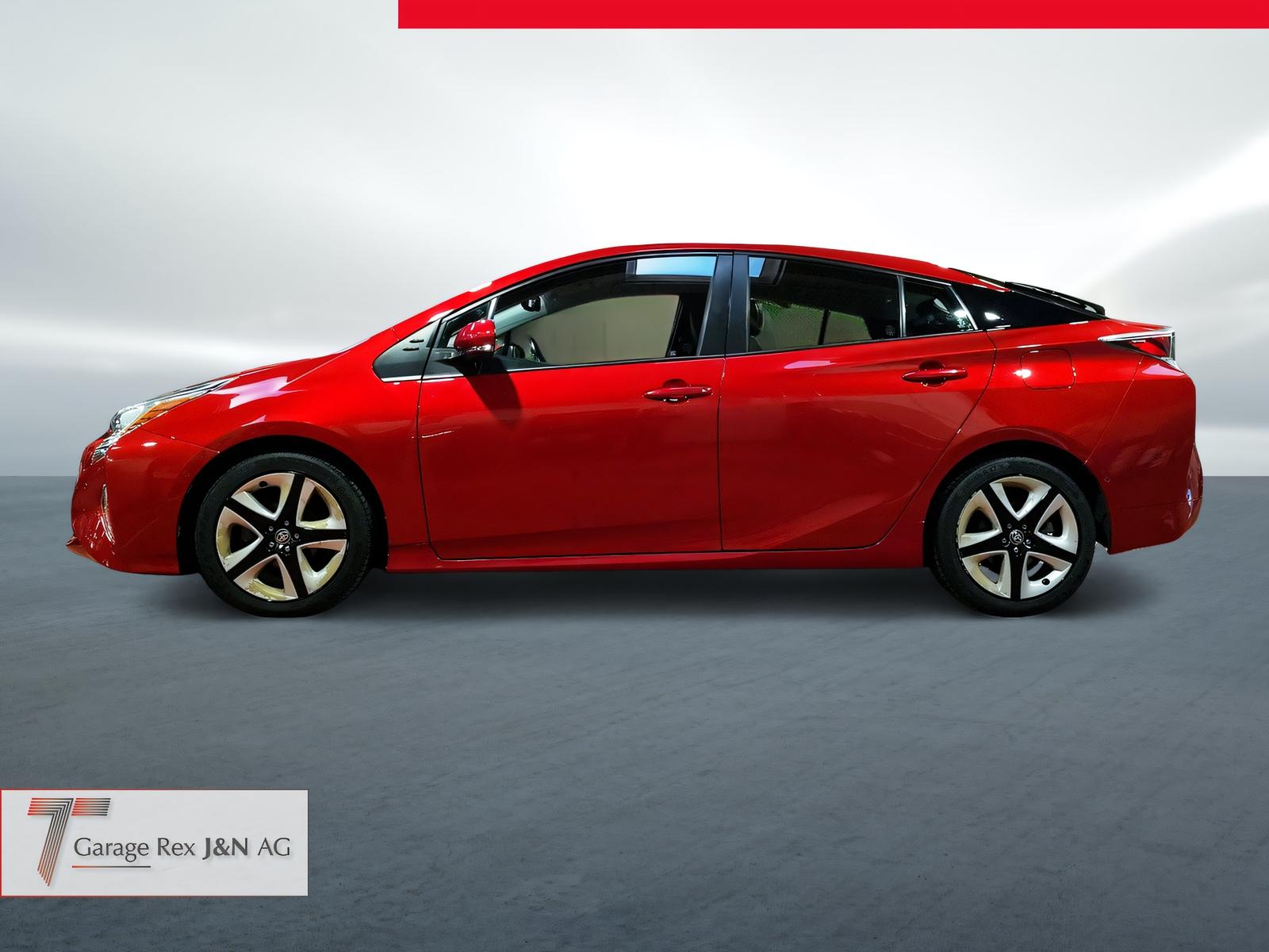 TOYOTA Prius 1.8 VVTi HSD Sol Premium-image-1