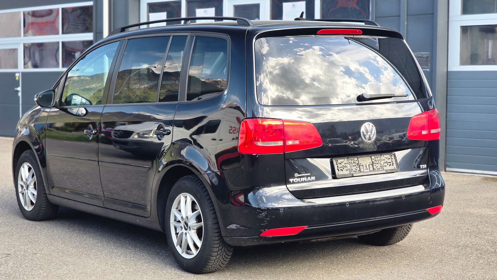 VW Touran 1.4 TSI Comfortline-image-5