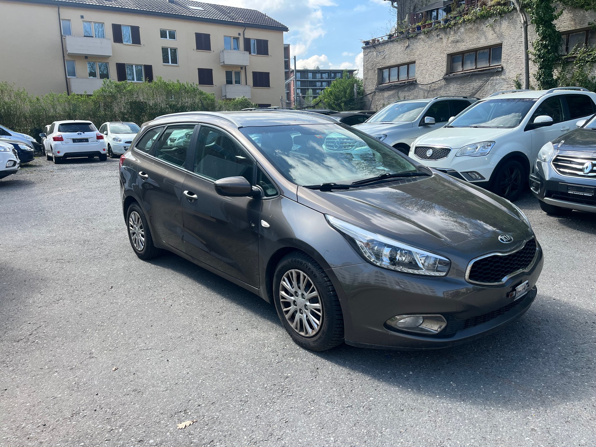 KIA Cee'd 1.6 CRDi Trend-image-5