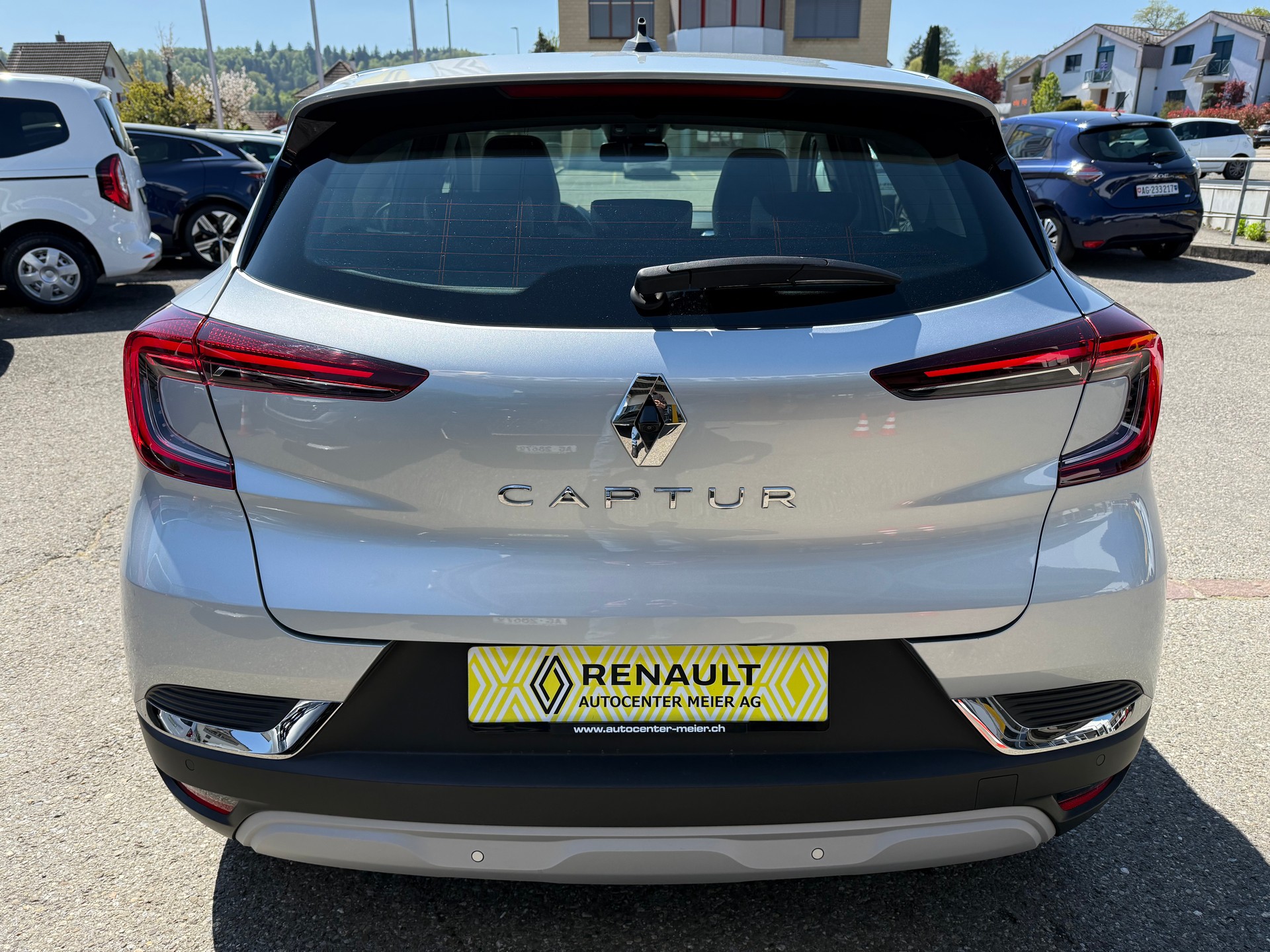 RENAULT Captur 1.3 TCe EDC Intens EDC-image-4