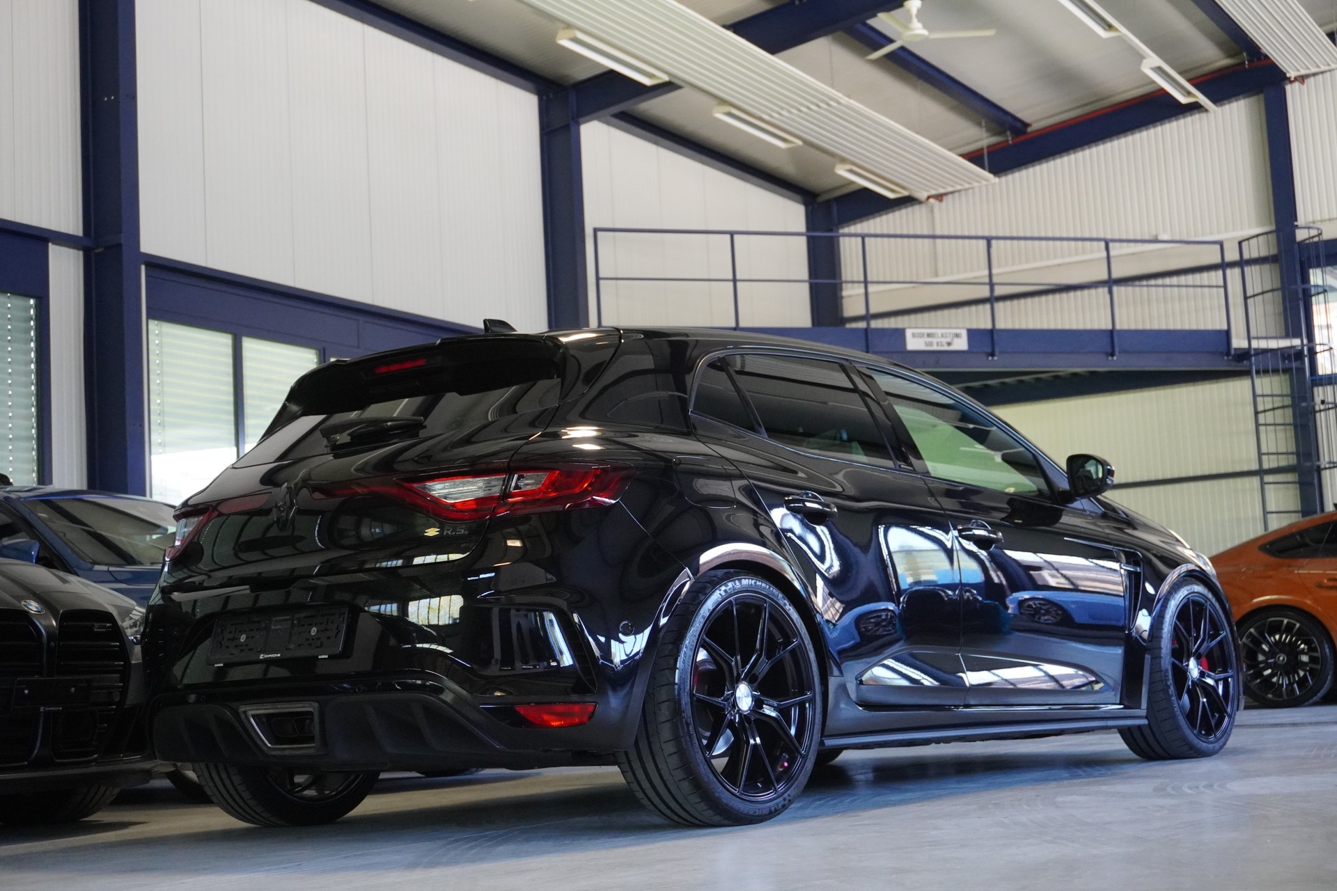 RENAULT Mégane Trophy 300 EDC-image-6
