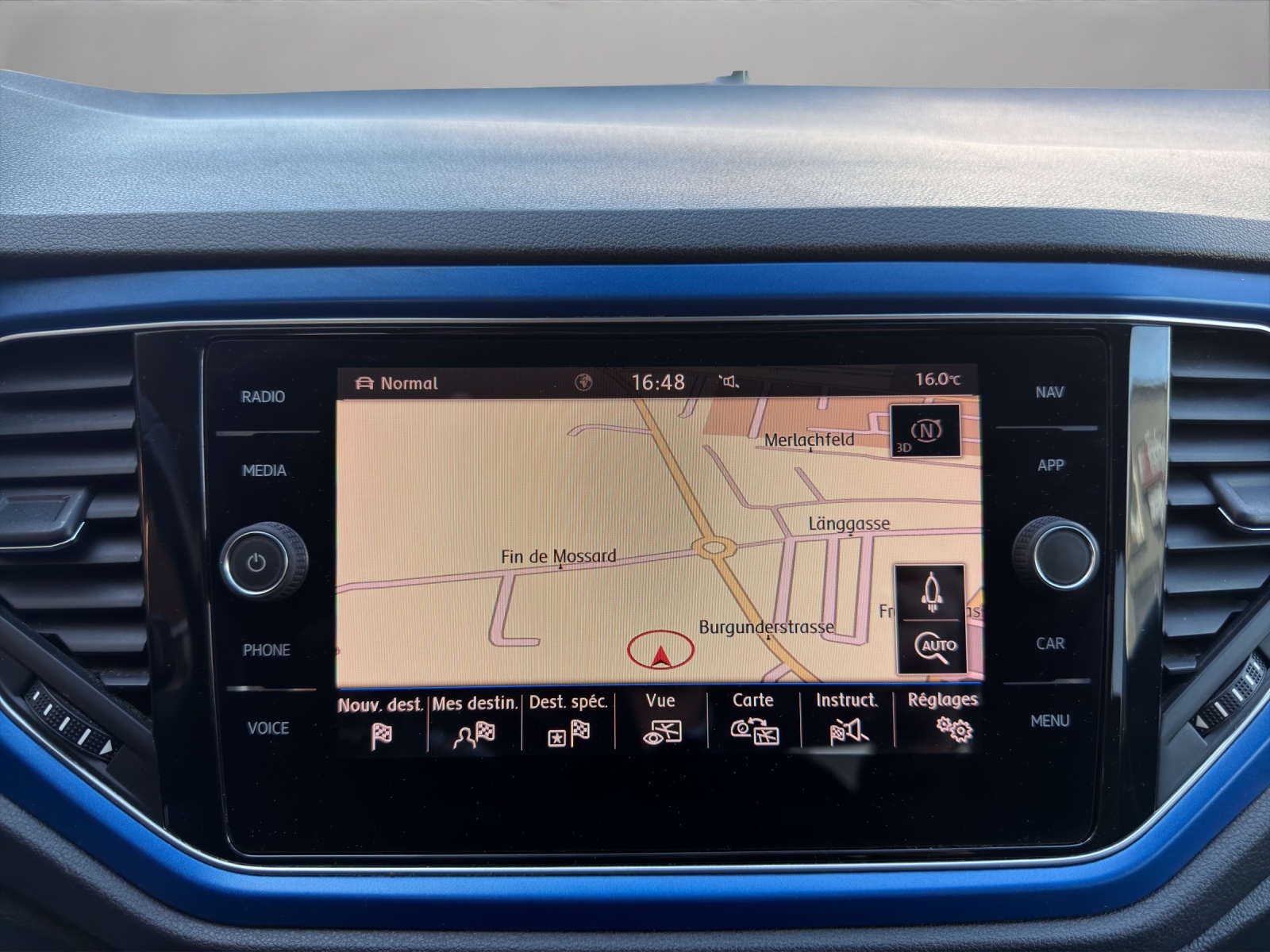 VW T-Roc 1.0 TSI Advance-image-14