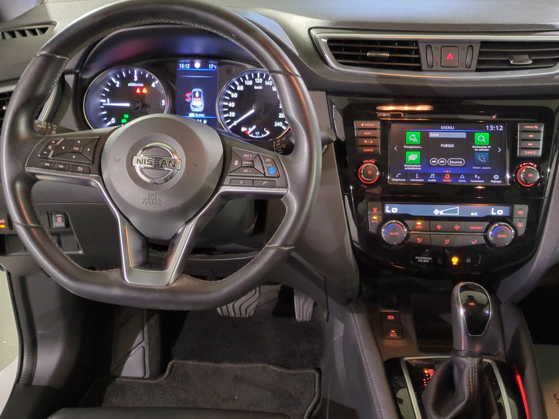 NISSAN Qashqai 1.7 dCi tekna Xtronic ALL-MODE 4x4-image-13