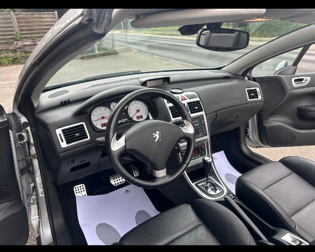 PEUGEOT 2.0 16V 143 Dynamic-image-4