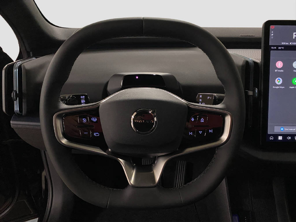 VOLVO EX 30 P8 Twin Ultra Black Edition AWD-image-9