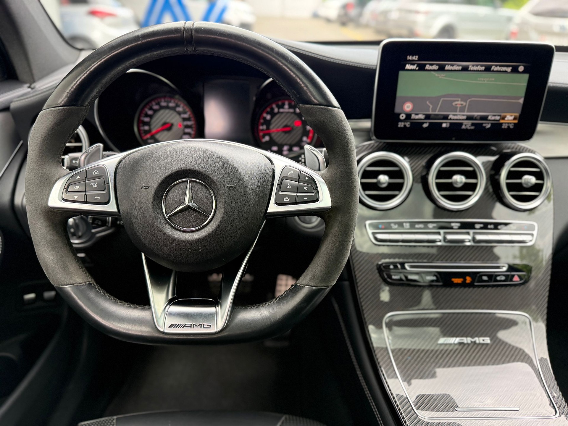 MERCEDES-BENZ GLC 63 S AMG 4m+-image-14