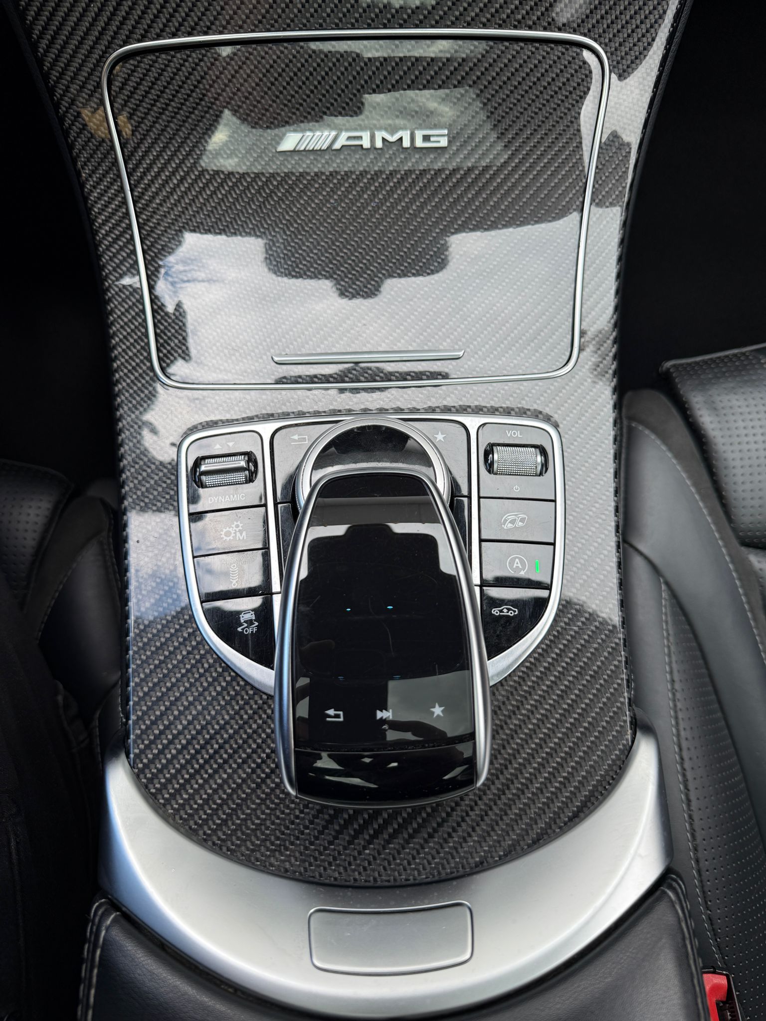 MERCEDES-BENZ GLC 63 S AMG 4m+-image-16