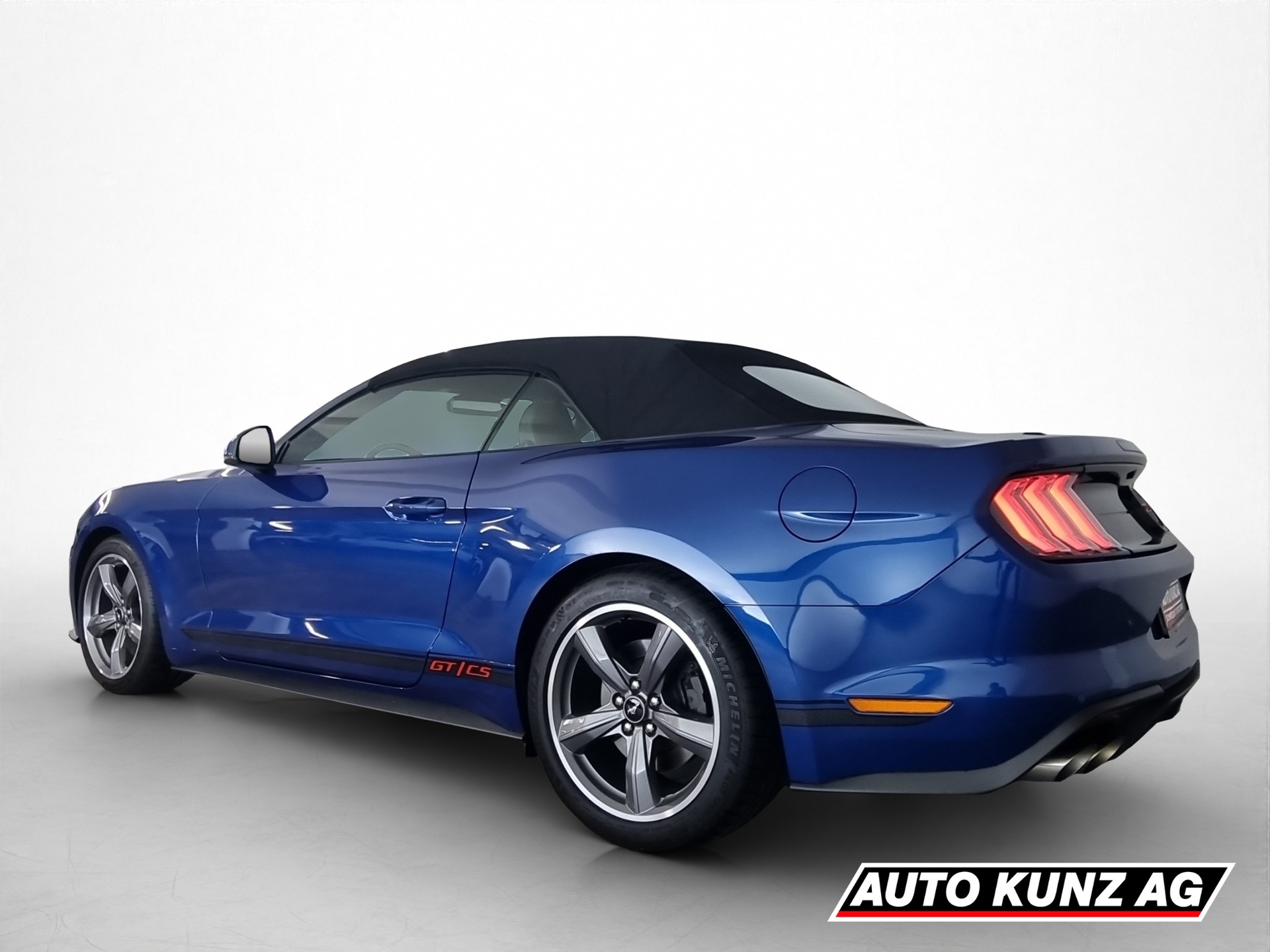 FORD Mustang Convertible 5.0 V8 GT California Special-image-3