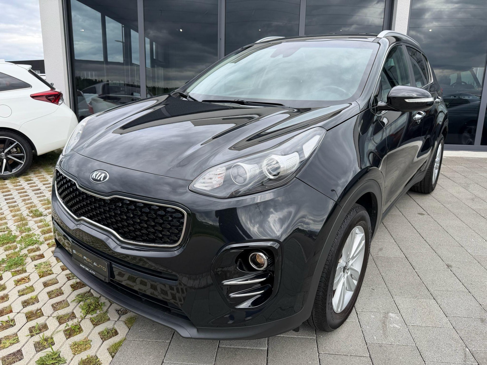 KIA Sportage 1.6 GDi Trend 2WD-showroom-element-3