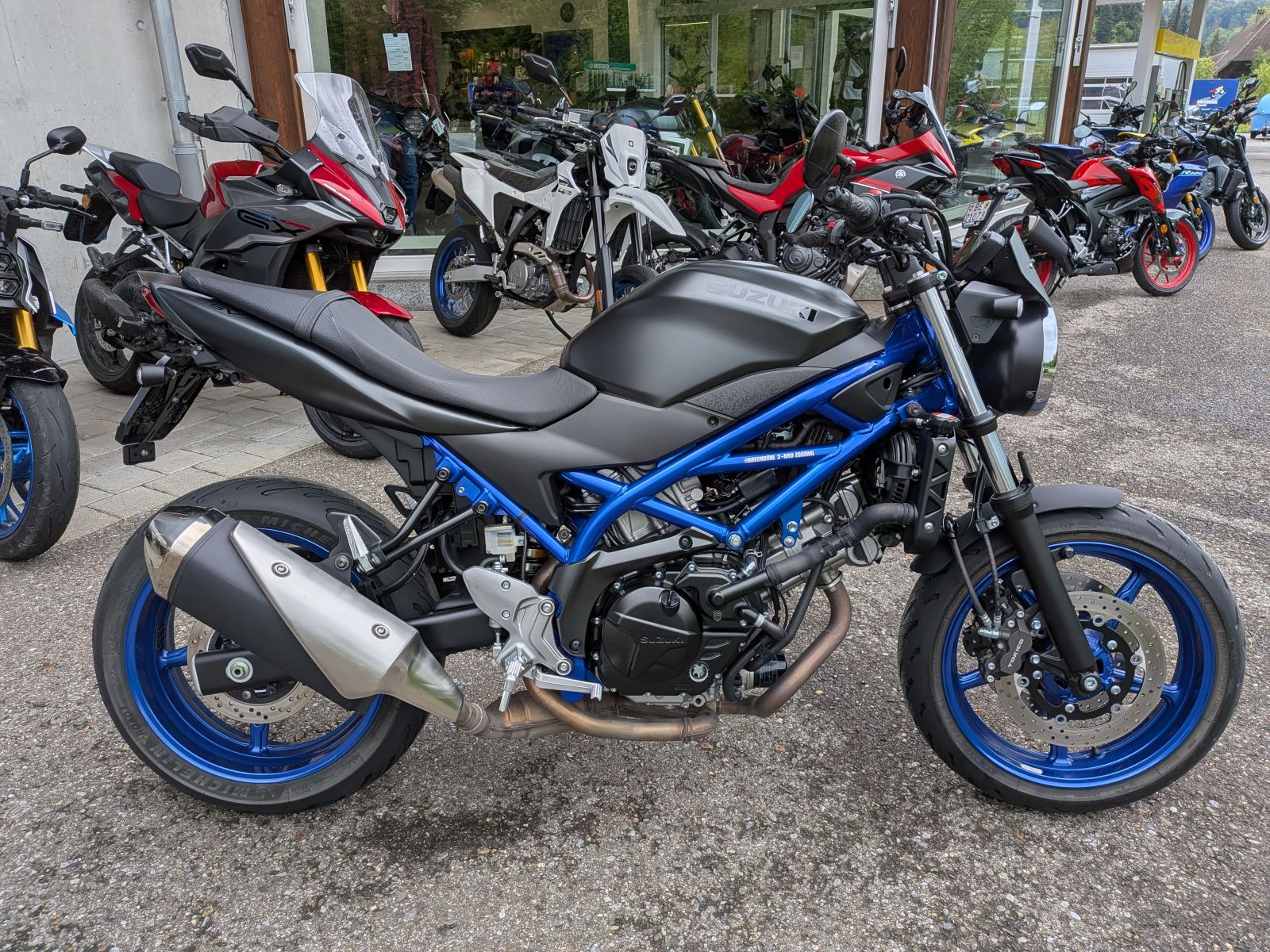 SUZUKI SV 650-image-6