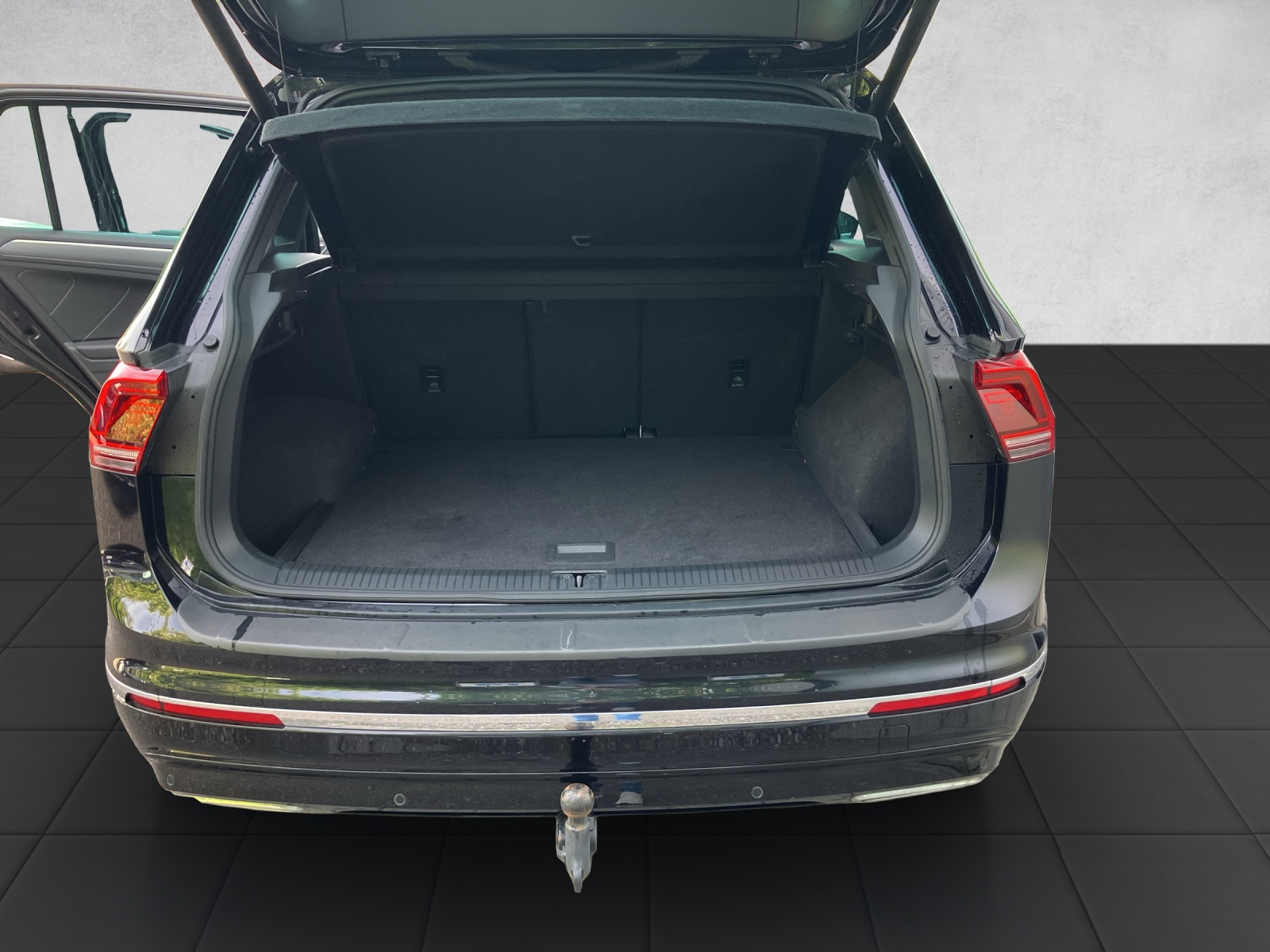 VW Tiguan 2.0TSI Highline 4Motion DSG-image-9