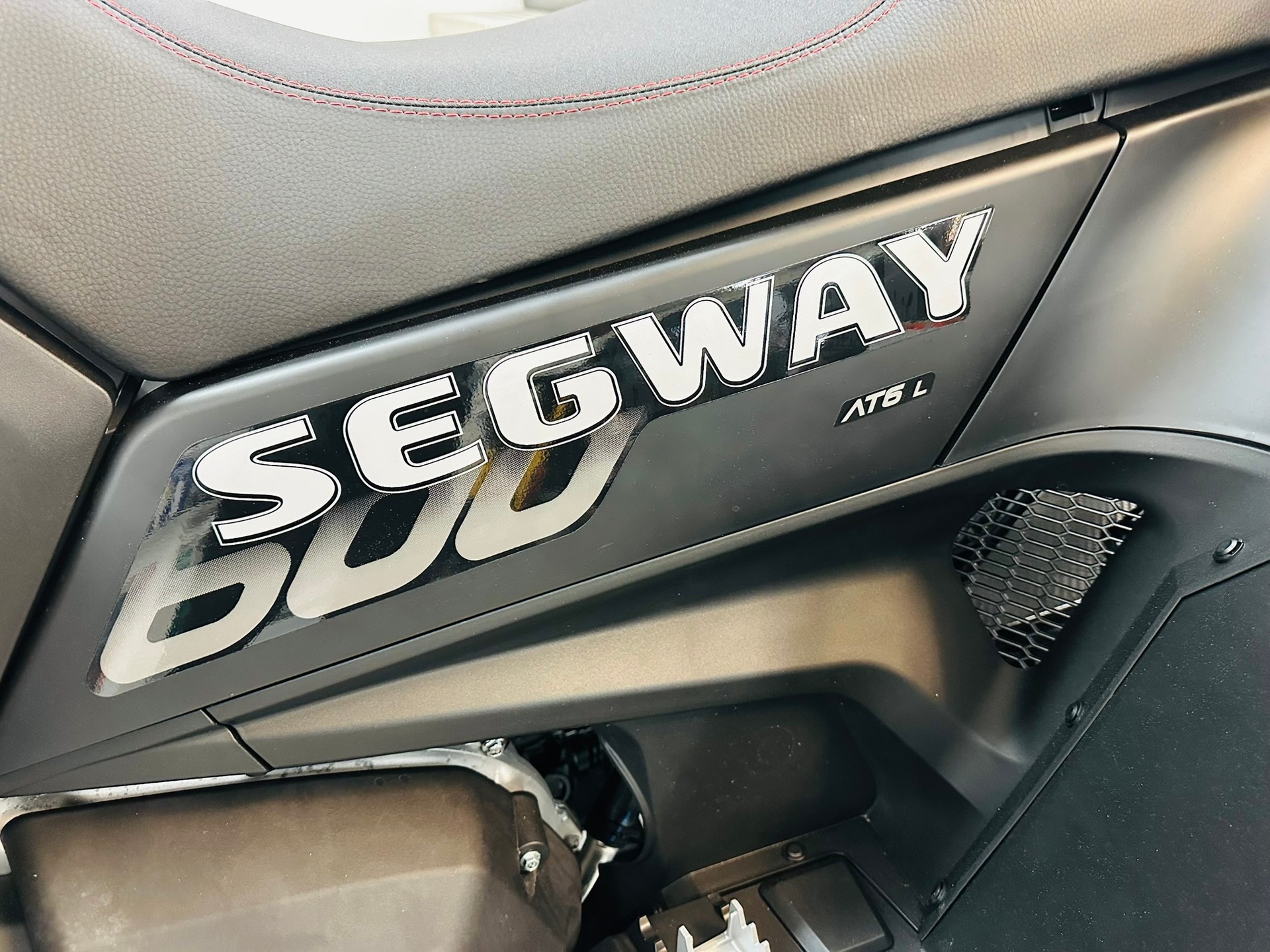 SEGWAY  Snarler AT6 L DLX EPS-showroom-element-1