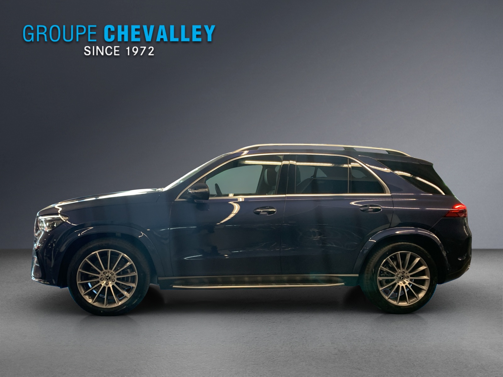 MERCEDES-BENZ GLE 450 4MATIC-showroom-element-1