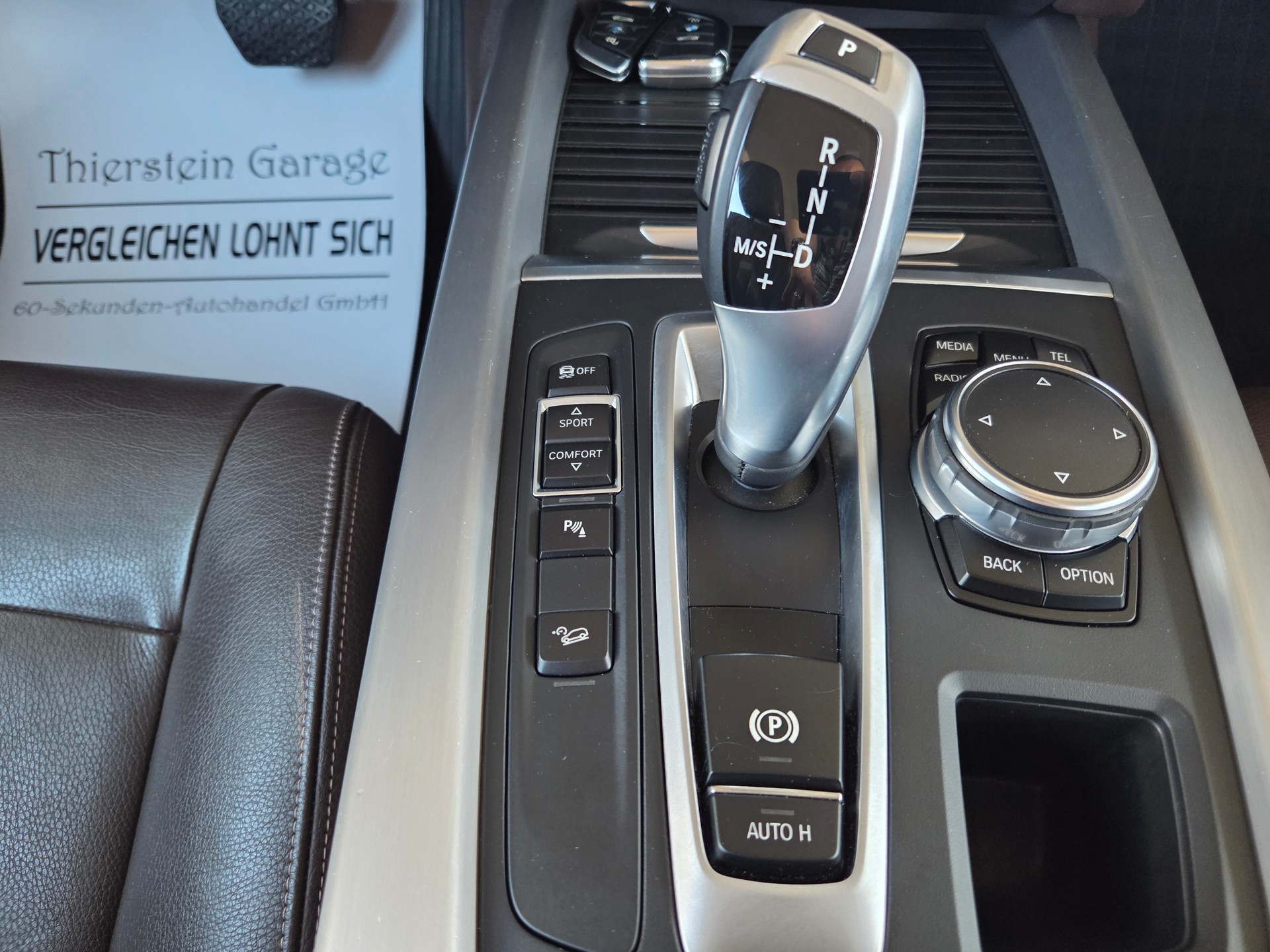 BMW X5 xDrive 30d Steptronic-image-23