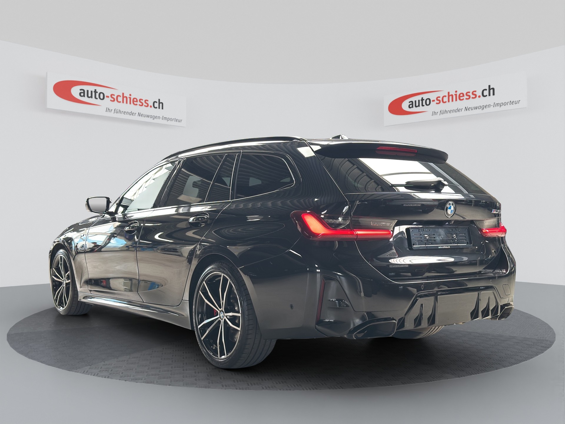 BMW M340d xDrive 48V Touring M Sport Pro Shadow Line Steptronic-image-2