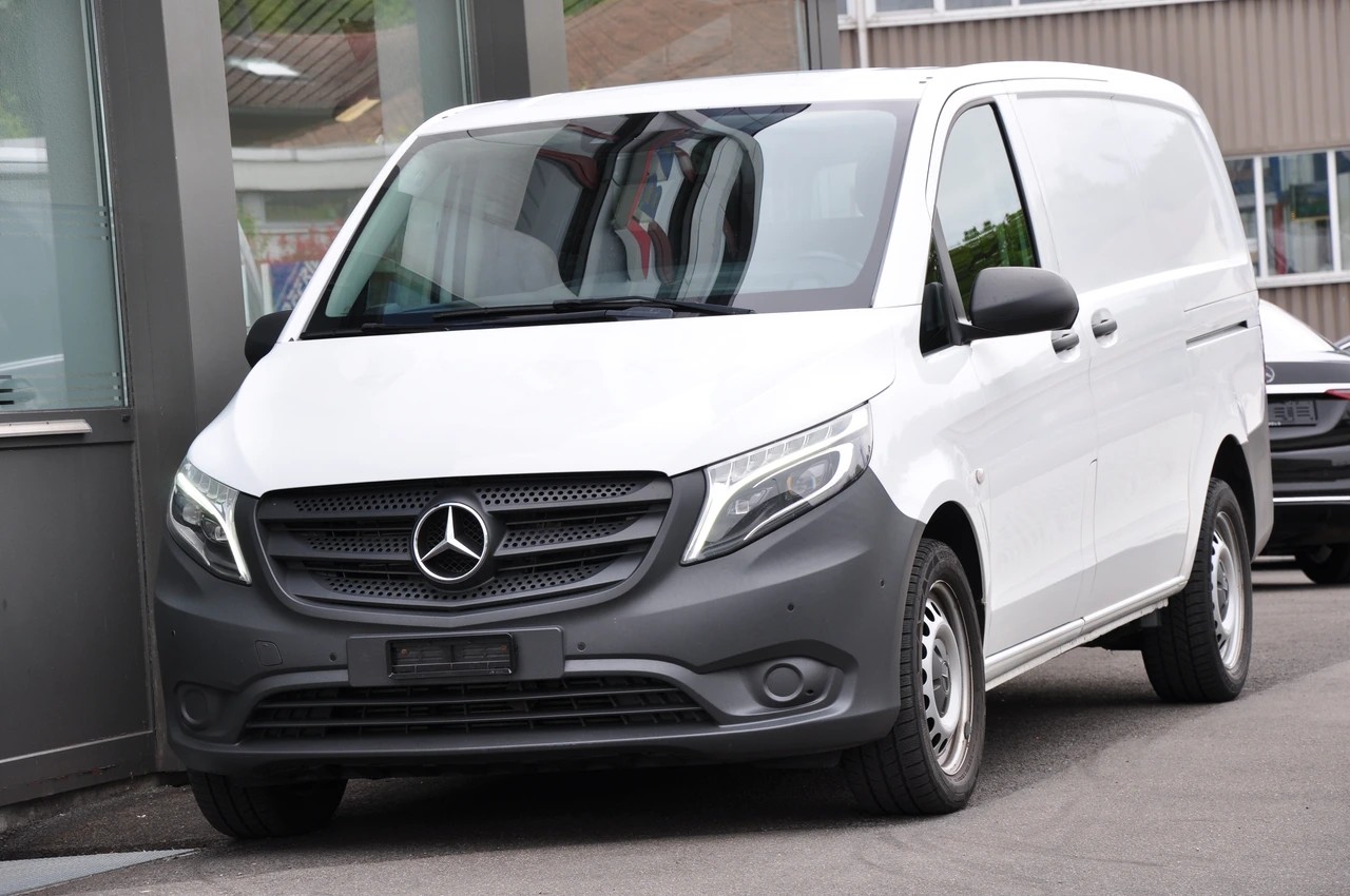 MERCEDES-BENZ Vito 114 CDI Lang 7G-Tronic 4MATIC-showroom-element-2