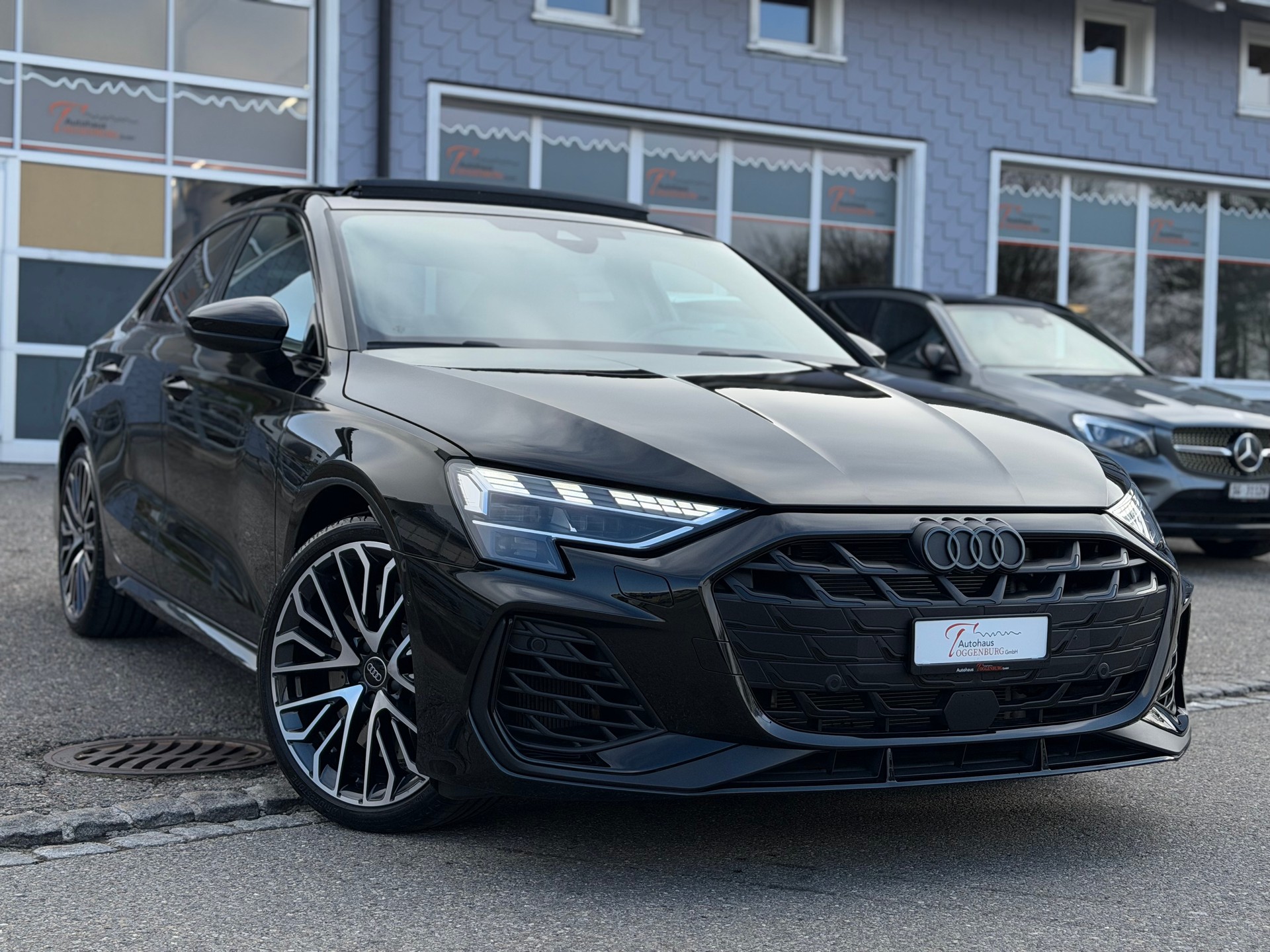 AUDI S3 Limousine TFSI quattro S-tronic *Facelift*Audi Werksgarantie*