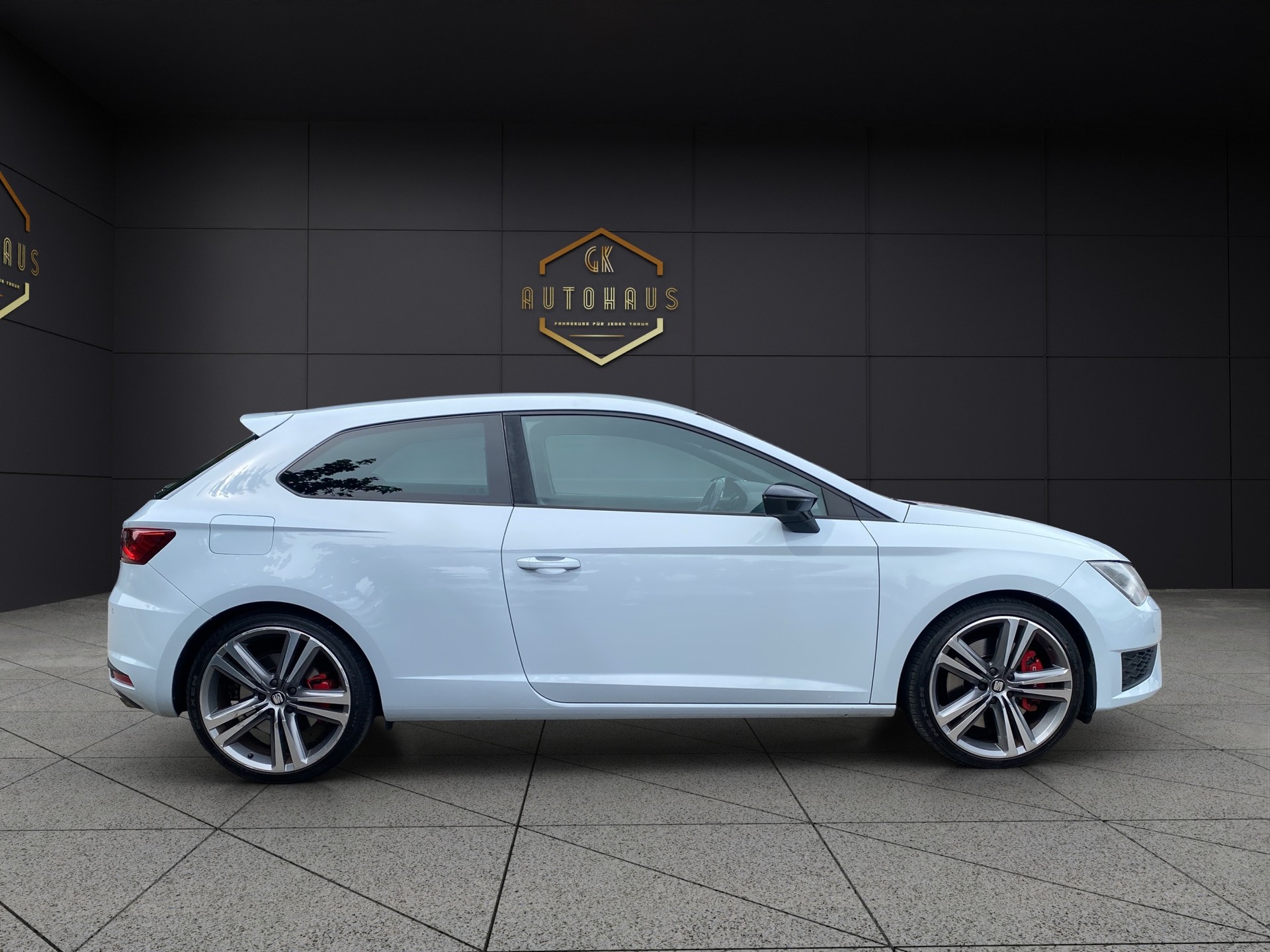 SEAT Leon SC 2.0 TSI Cupra 280 DSG-image-6