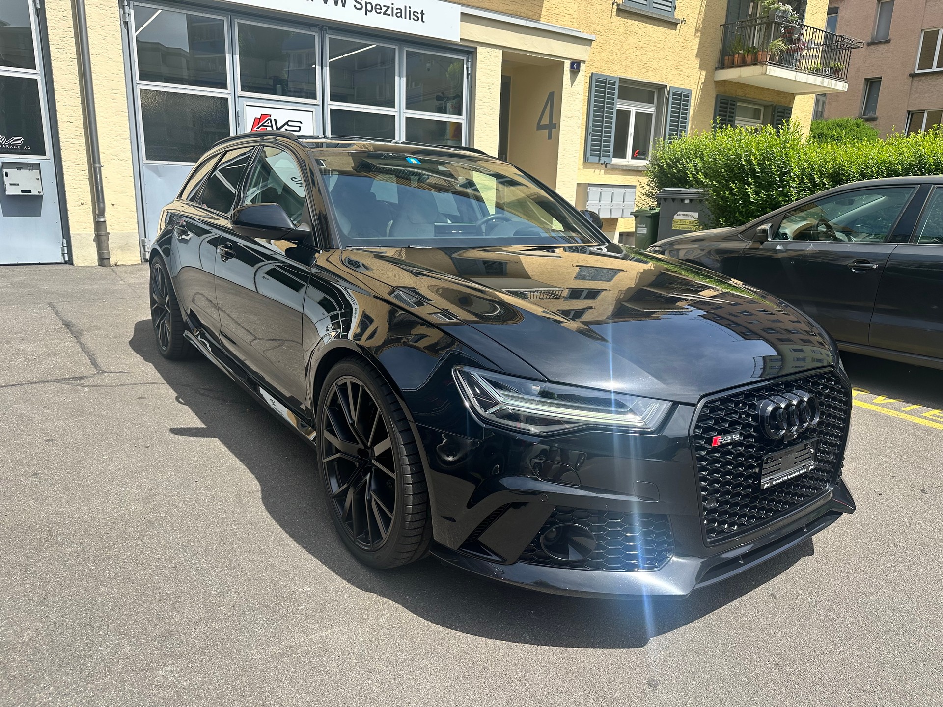 AUDI RS6 Avant 4.0 TFSI V8 performance quattro-image-8