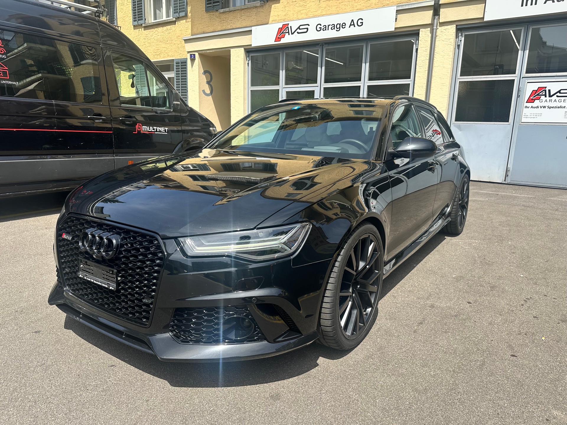 AUDI RS6 Avant 4.0 TFSI V8 performance quattro-image-0