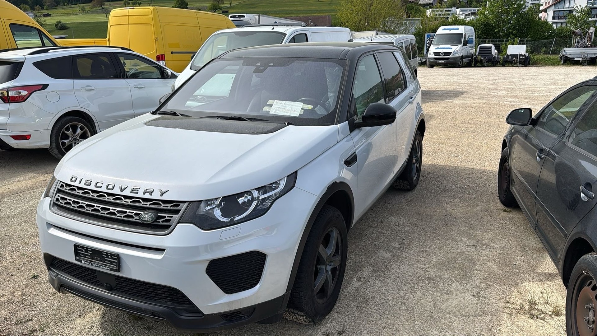 LAND ROVER 2.0 TD4 180 SE-image-0