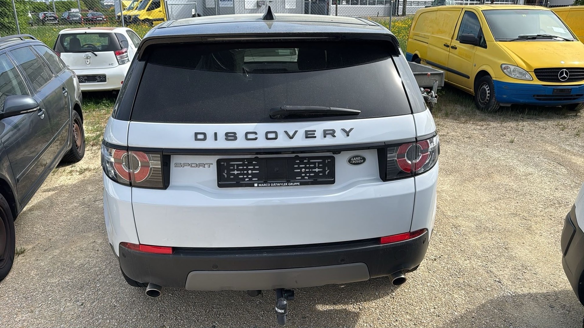 LAND ROVER 2.0 TD4 180 SE-image-4