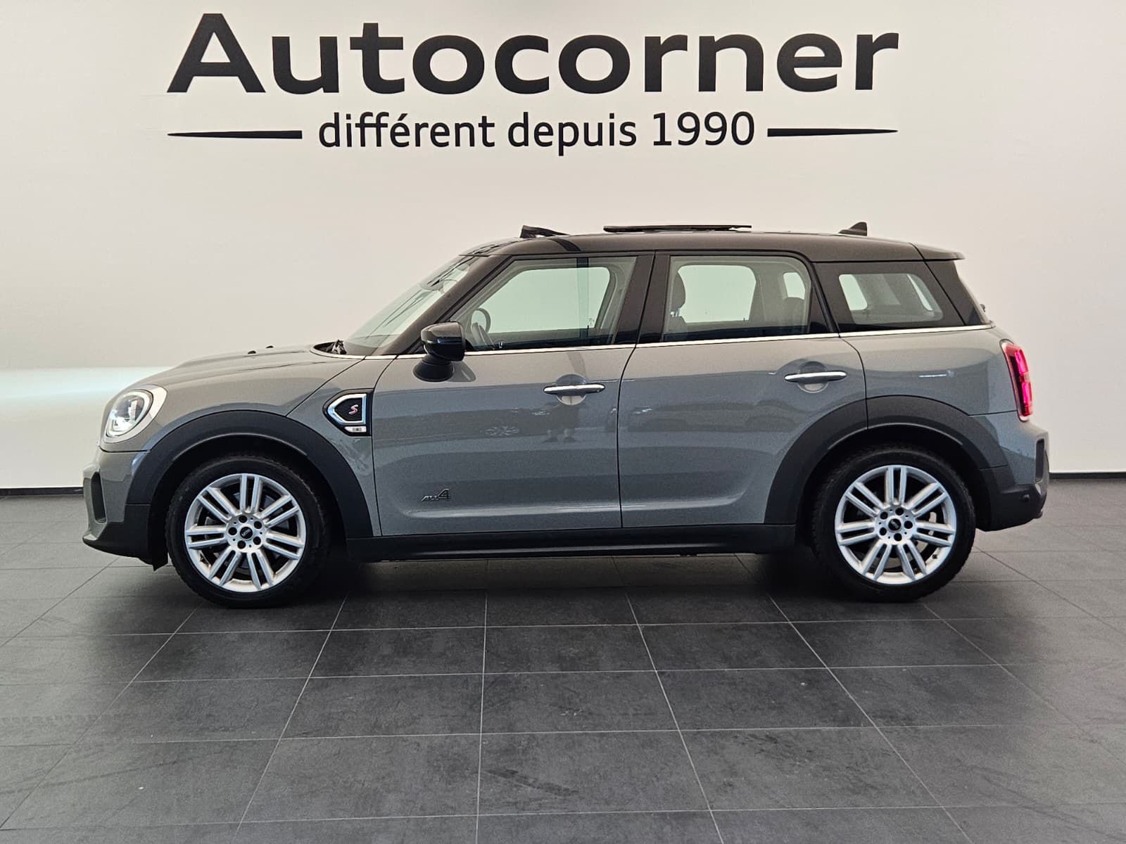 MINI Countryman Cooper S ALL4 Steptronic-image-1