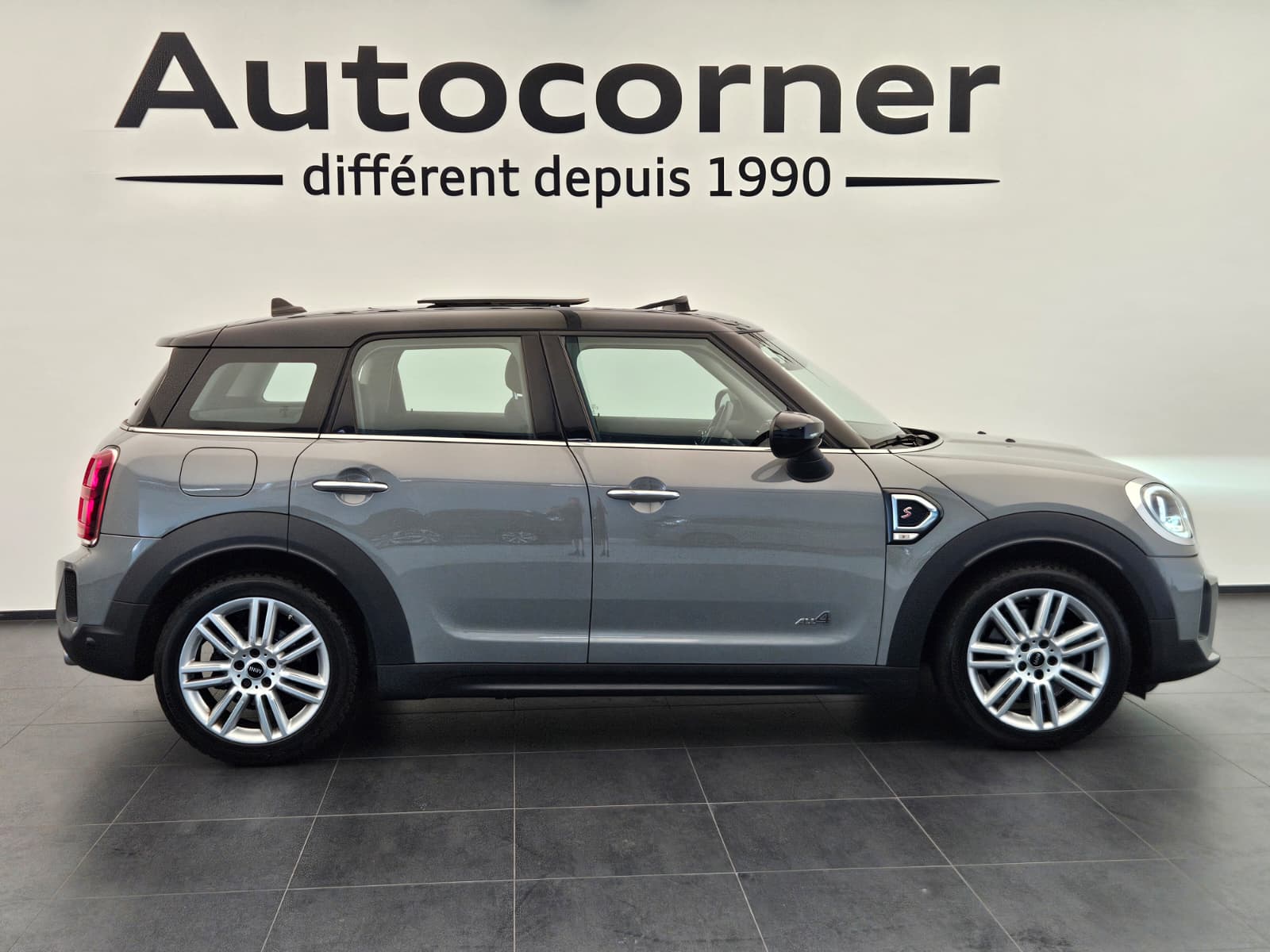 MINI Countryman Cooper S ALL4 Steptronic-image-5