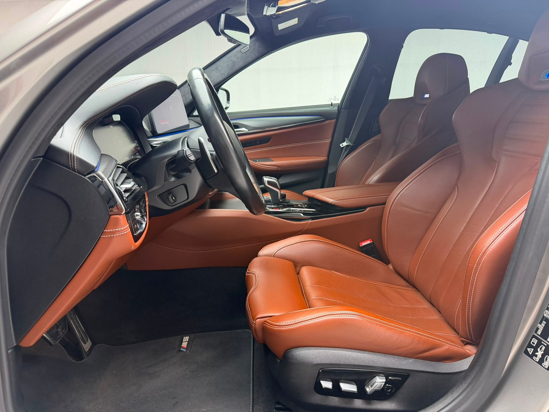 BMW M5 xDrive Competition Drivelogic-image-10