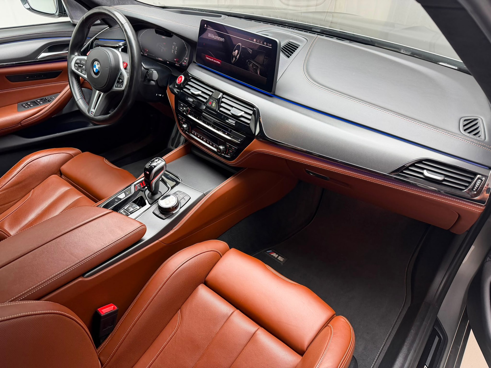 BMW M5 xDrive Competition Drivelogic-image-9