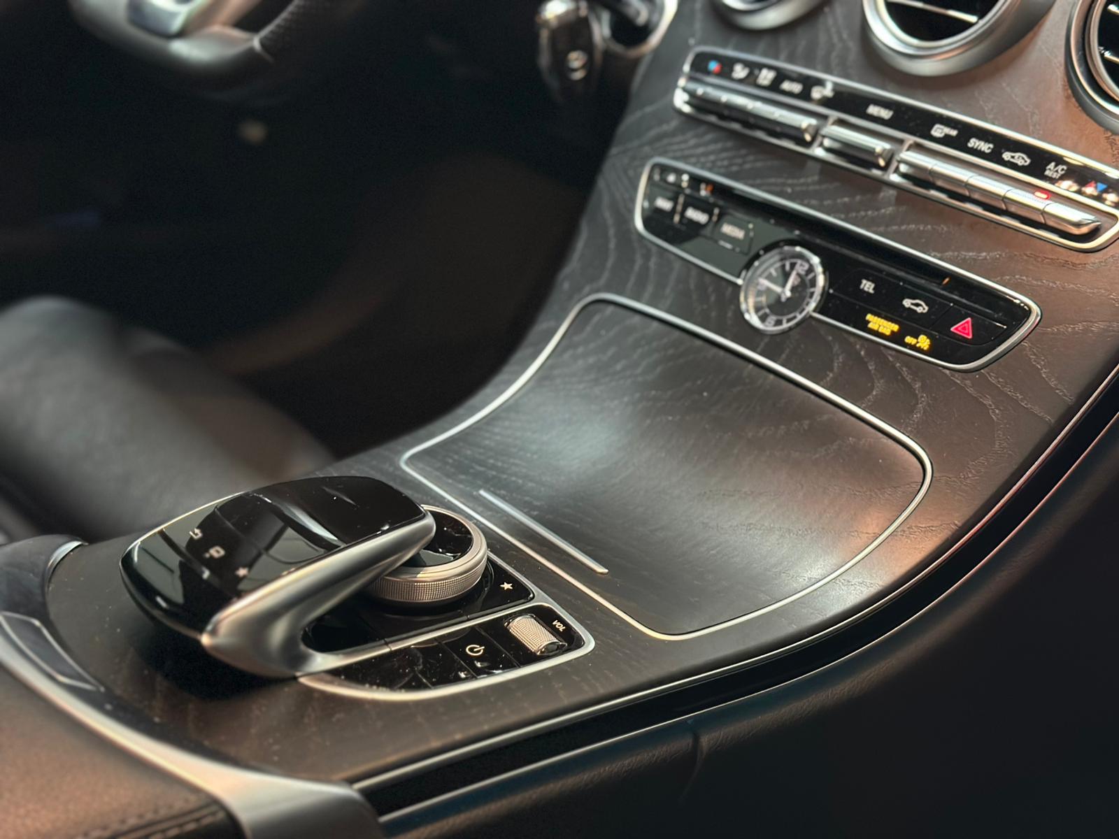 MERCEDES-BENZ C 400 AMG Line 4Matic 7G-Tronic-image-11