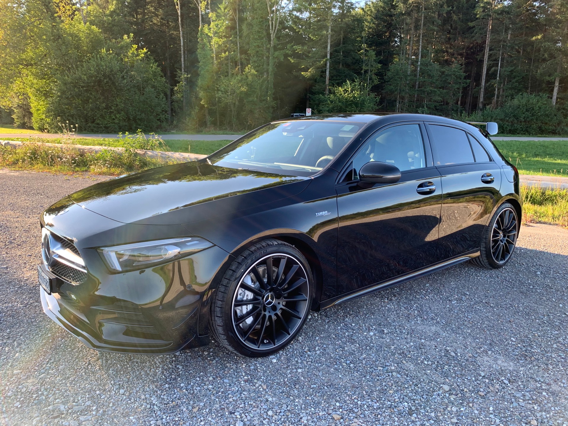 MERCEDES-BENZ A 35 AMG 4matic-image-0