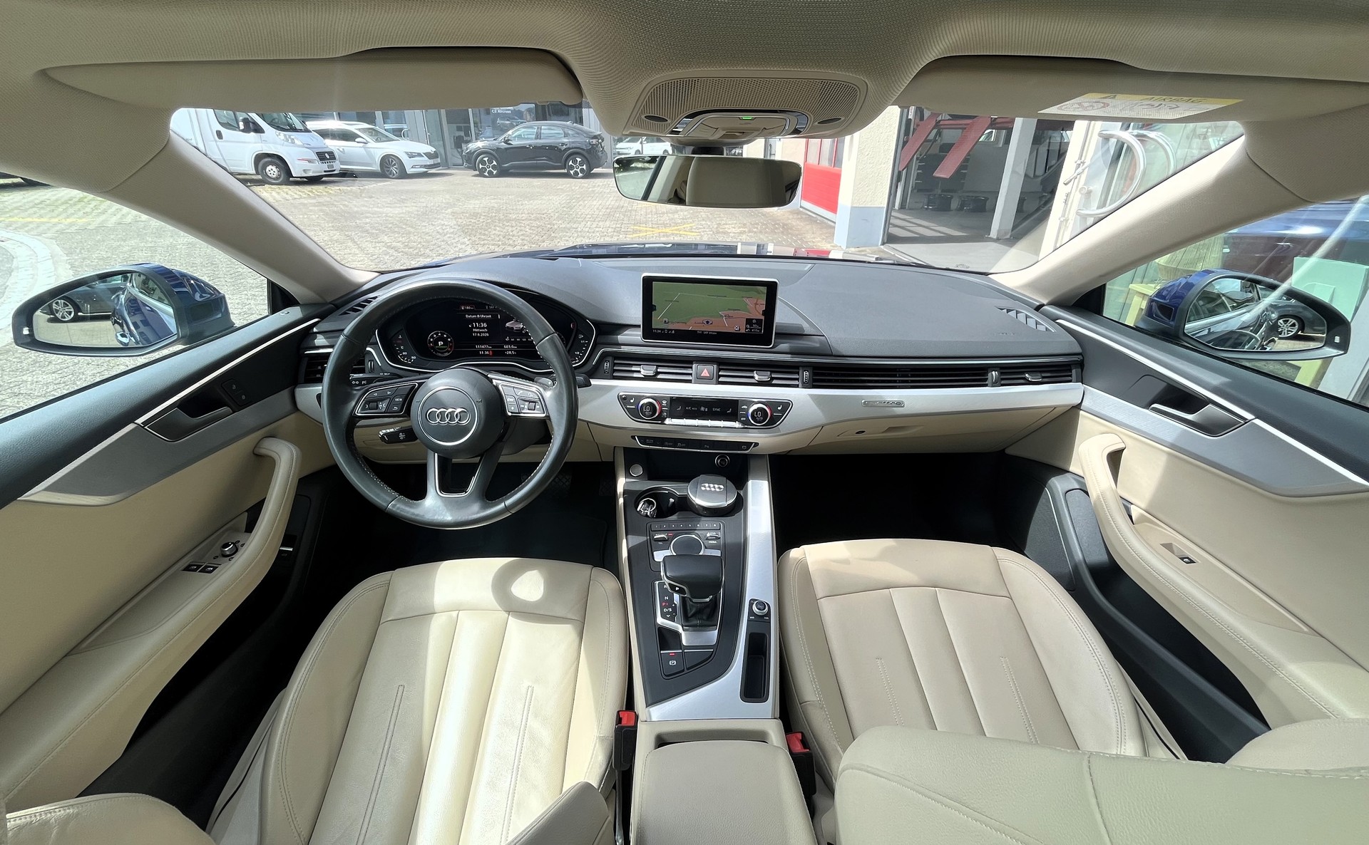 AUDI A5 Coupé 2.0 TFSI Design quattro S-tronic-image-10