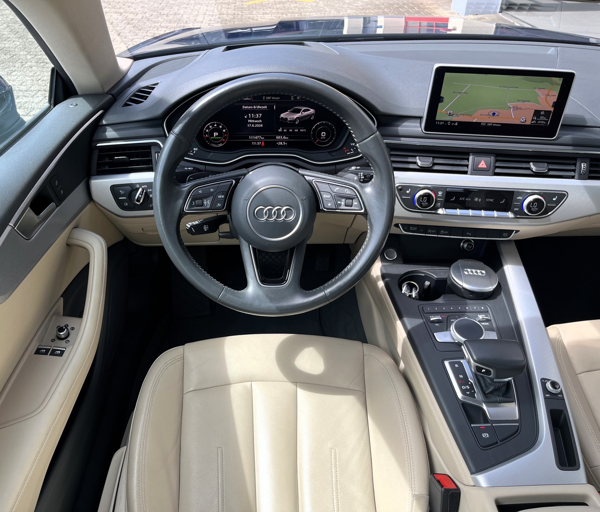 AUDI A5 Coupé 2.0 TFSI Design quattro S-tronic-image-12