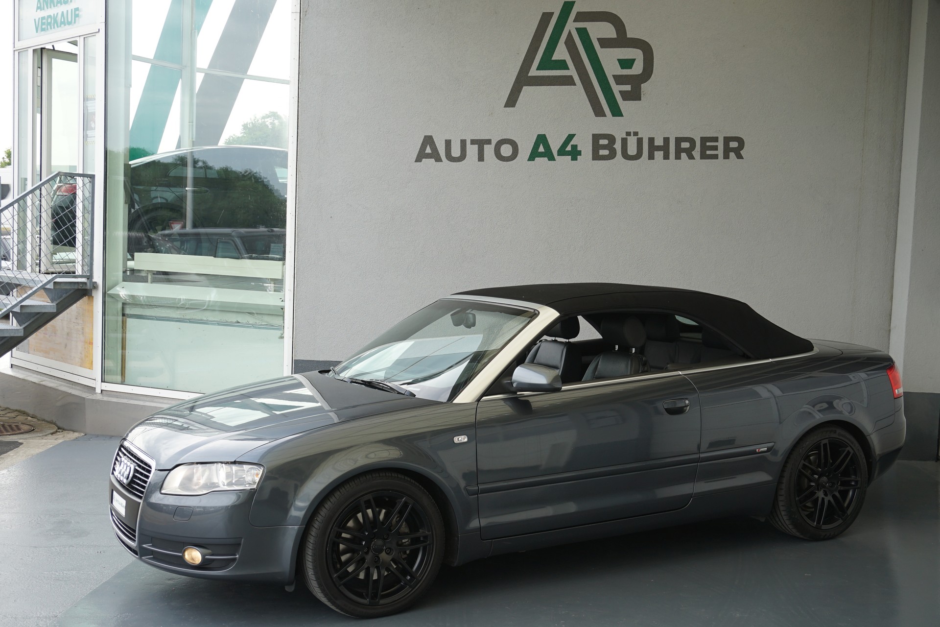 AUDI A4 Cabriolet 3.2 FSI quattro Automat 255PS-image-4