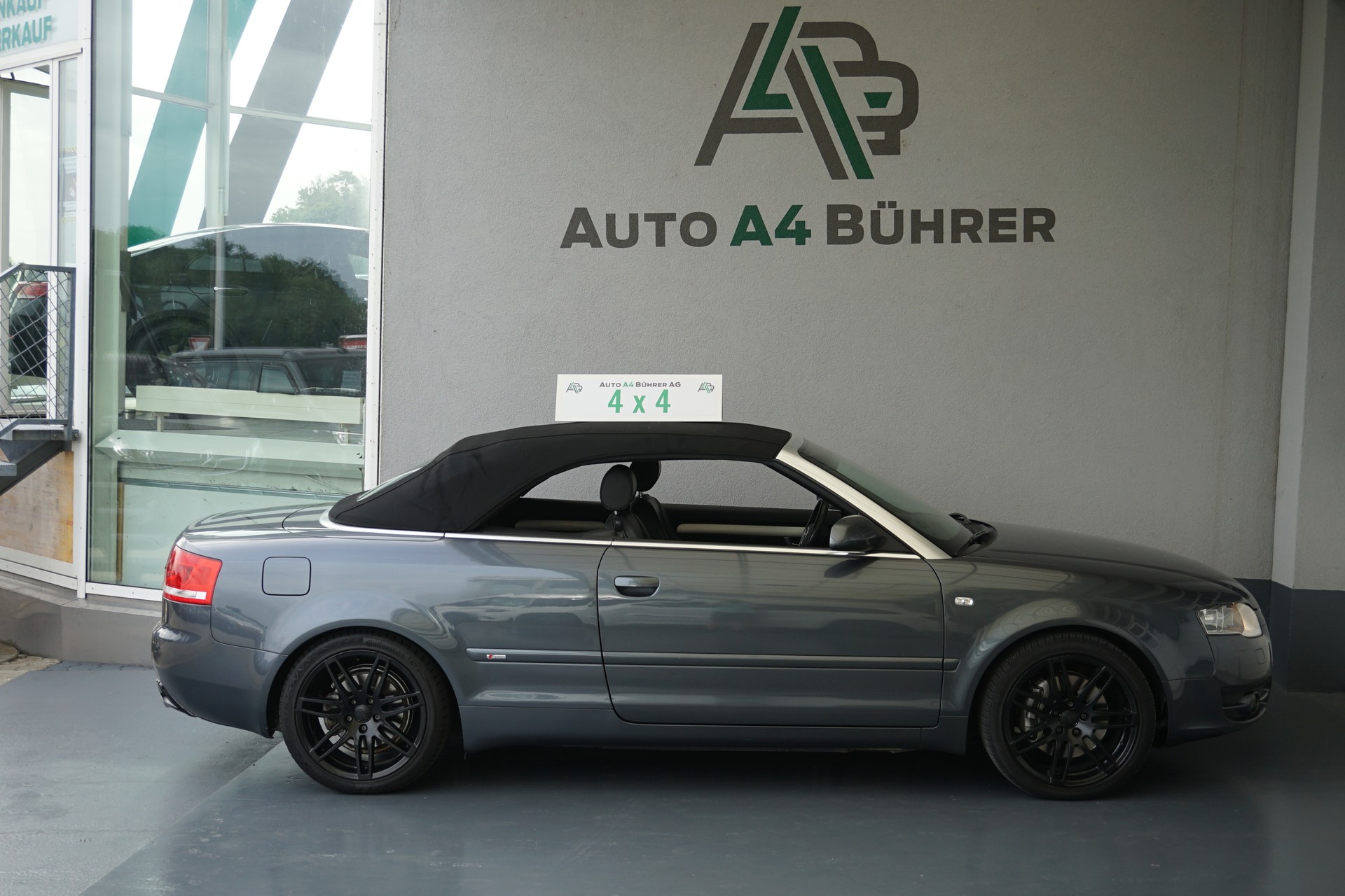 AUDI A4 Cabriolet 3.2 FSI quattro Automat 255PS-image-7