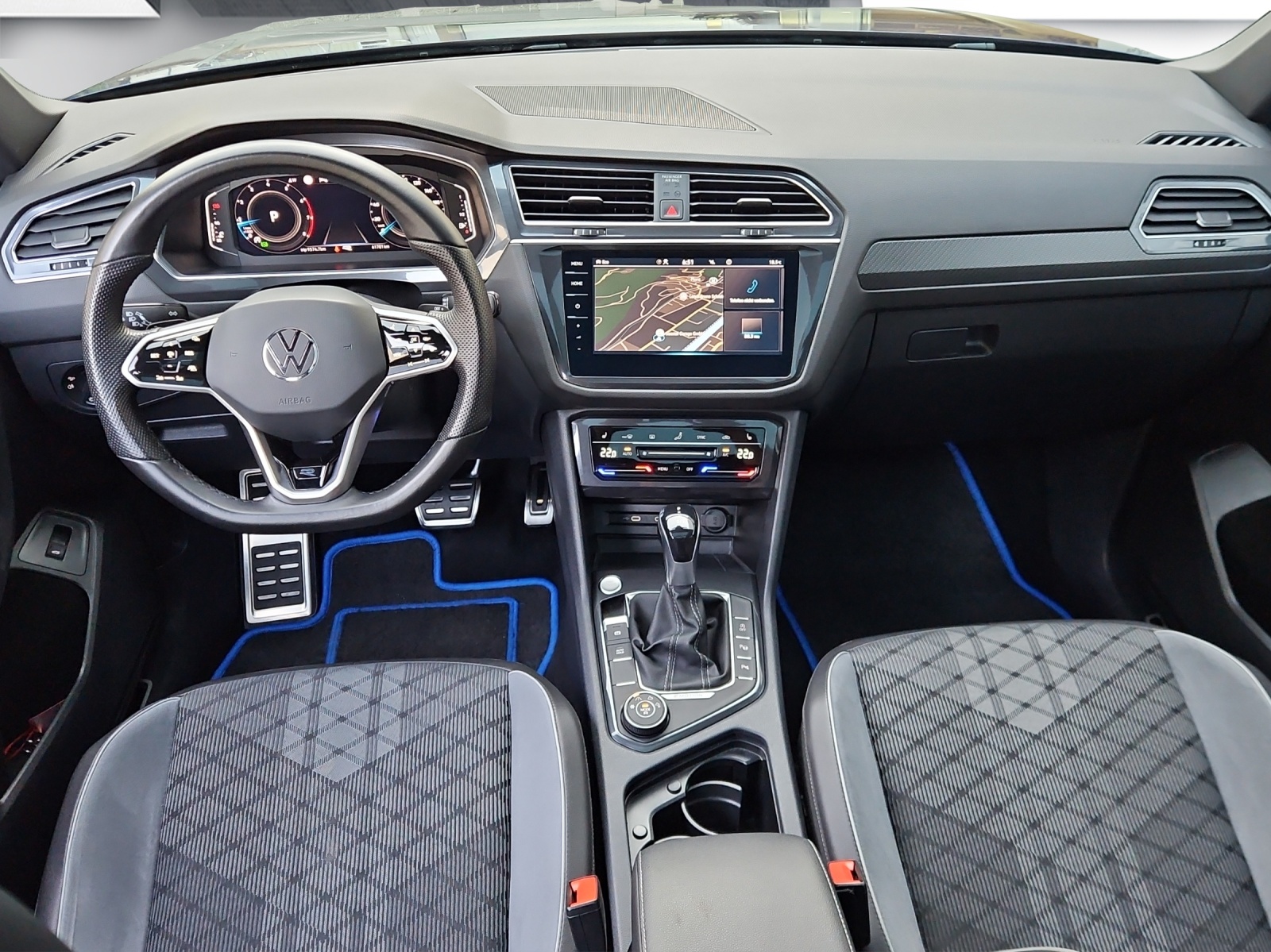 VW VW Tiguan Allspace 2.0 TSI 4Motion-image-6