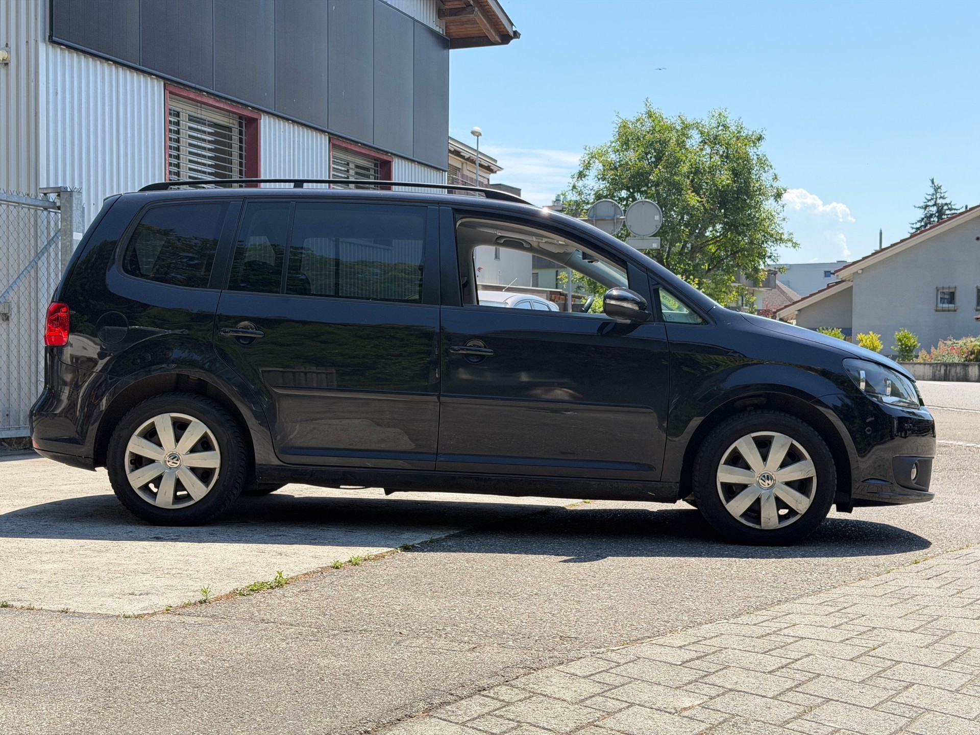 VW Touran 1.4 TSI Comfortline-image-1