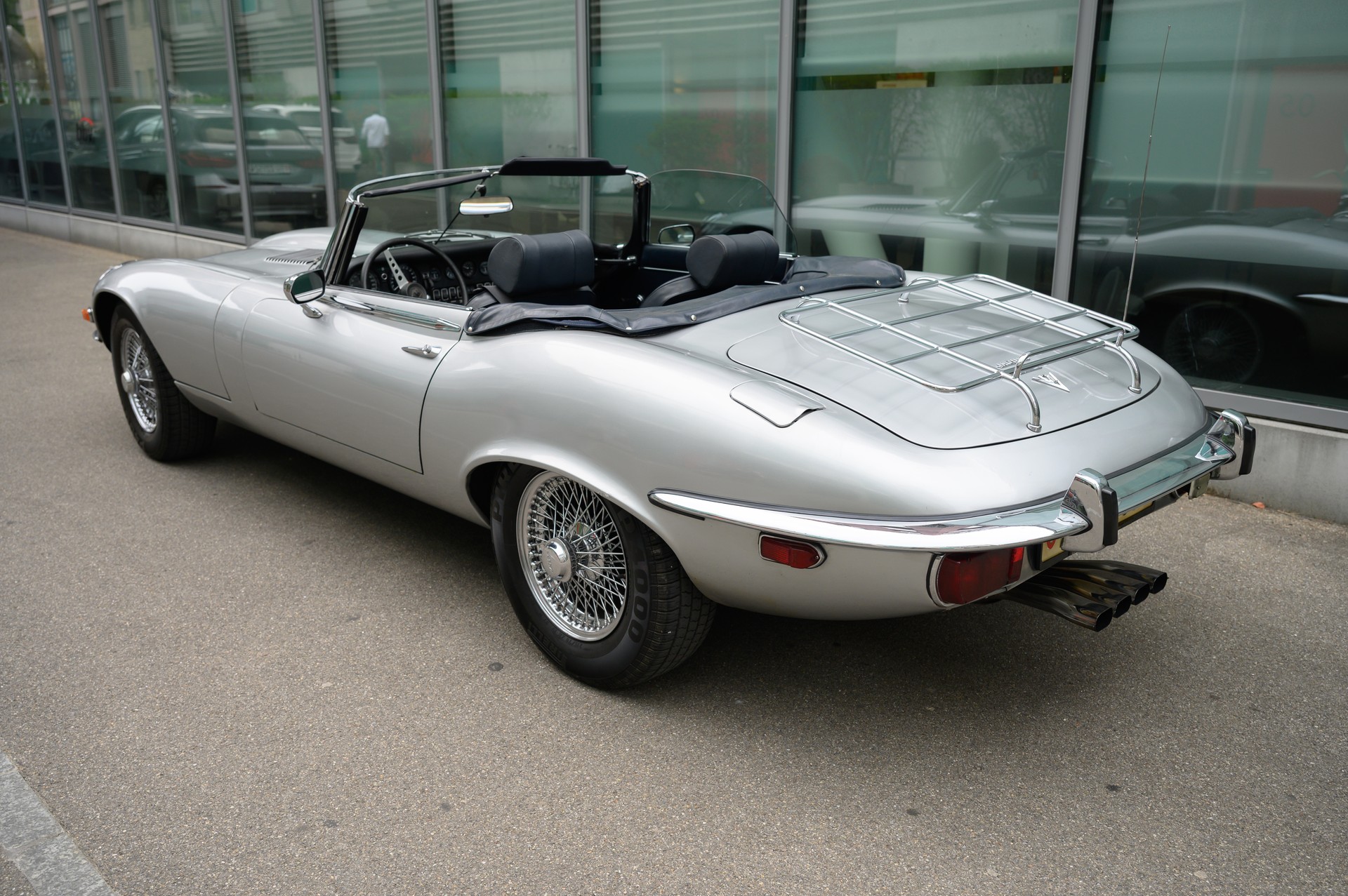 JAGUAR E -Type V12 SERIES III-image-6