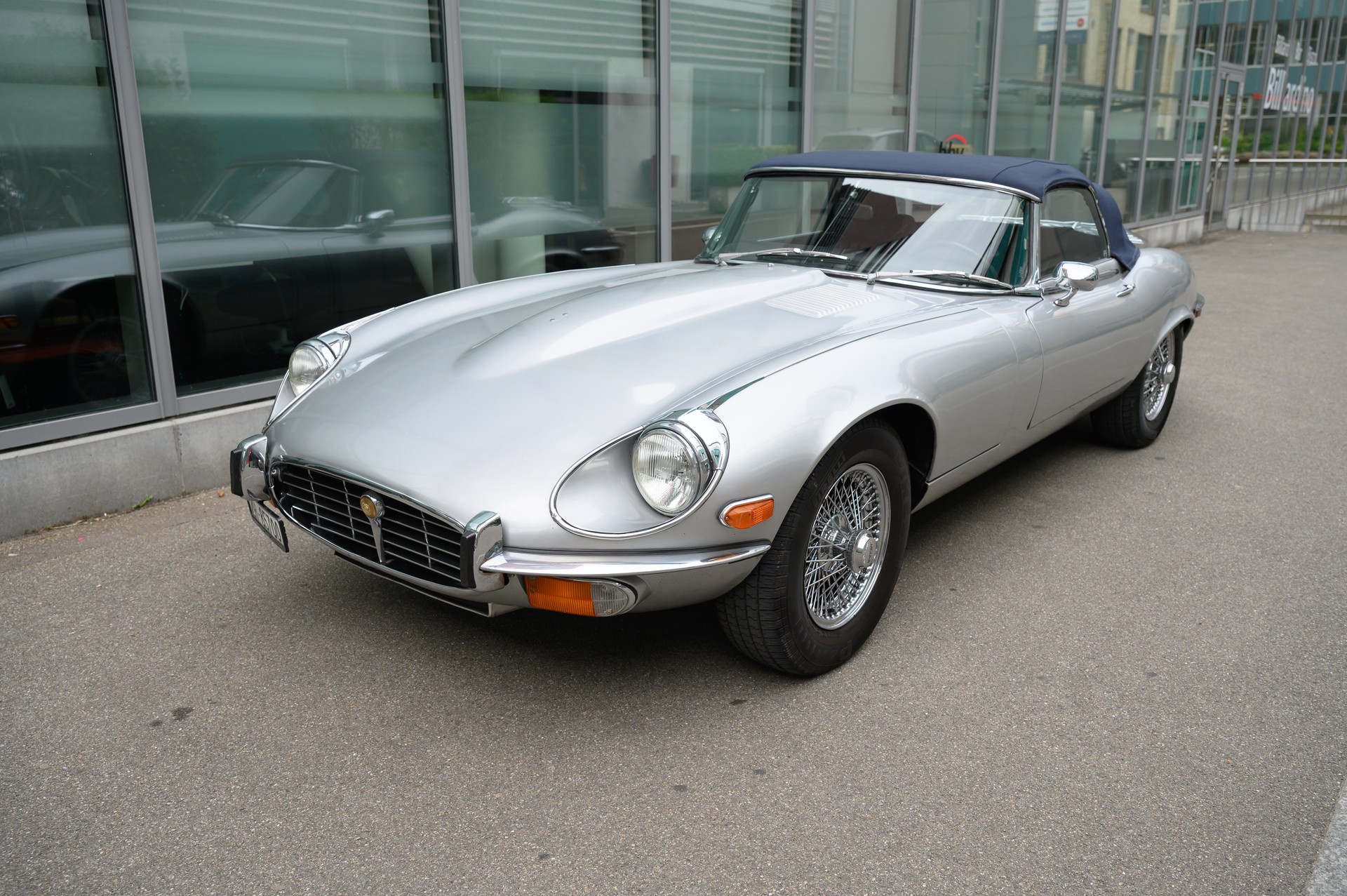 JAGUAR E -Type V12 SERIES III-image-1