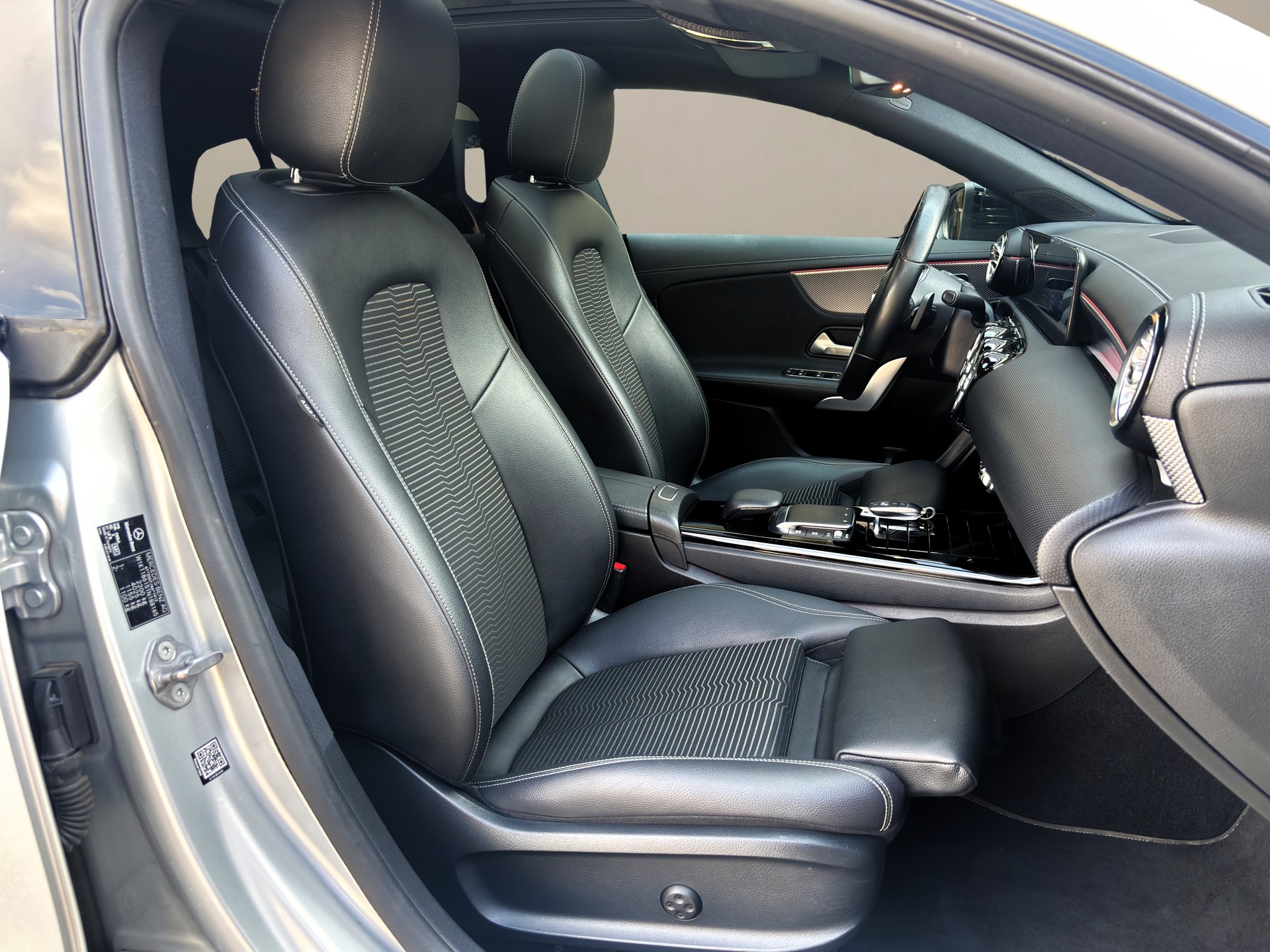 MERCEDES-BENZ CLA Shooting Brake 220 d 4Matic ✅CH-Fahrzeug & 8-fach bereift auf ALU✅Progressive-image-9